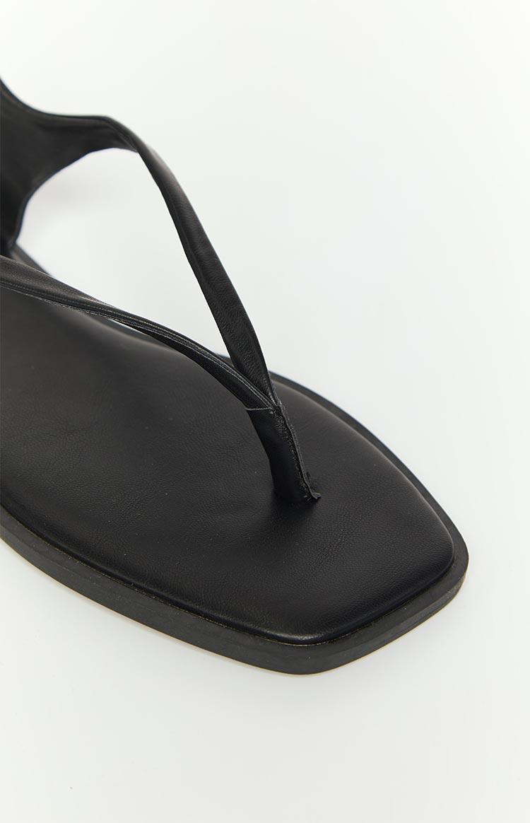 Billini Yaelle Black Sandals Product Image