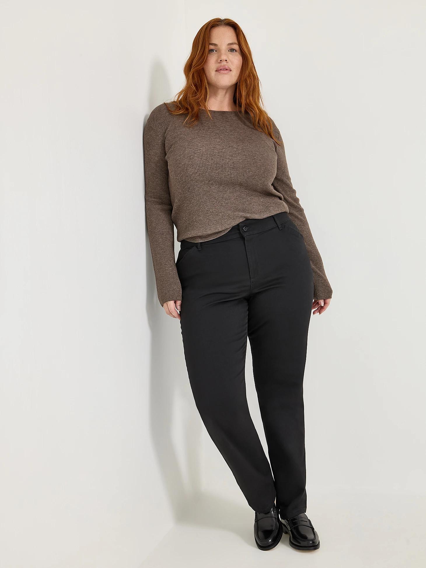 Women’s Relaxed Fit Straight Leg Pant All Day Pant (Plus) | Women's Pants | Lee® Product Image