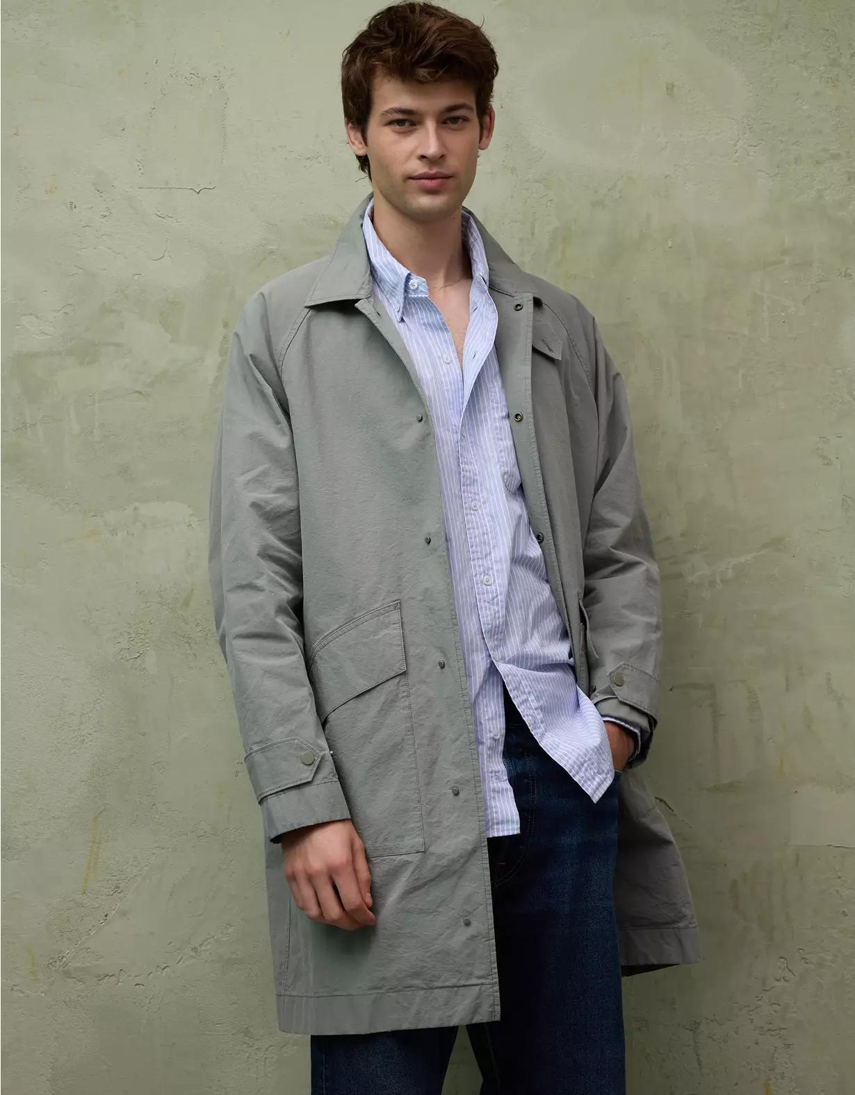 AE77 Premium Relaxed Striped Poplin Button-Up Shirt Product Image