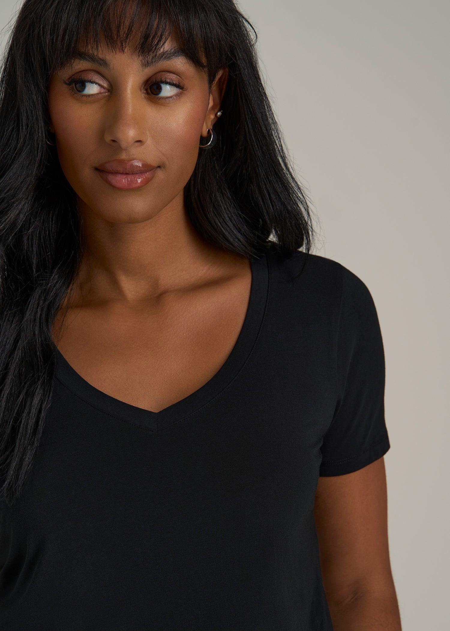Scoop V-Neck Tee for Tall Women in Black Female Product Image