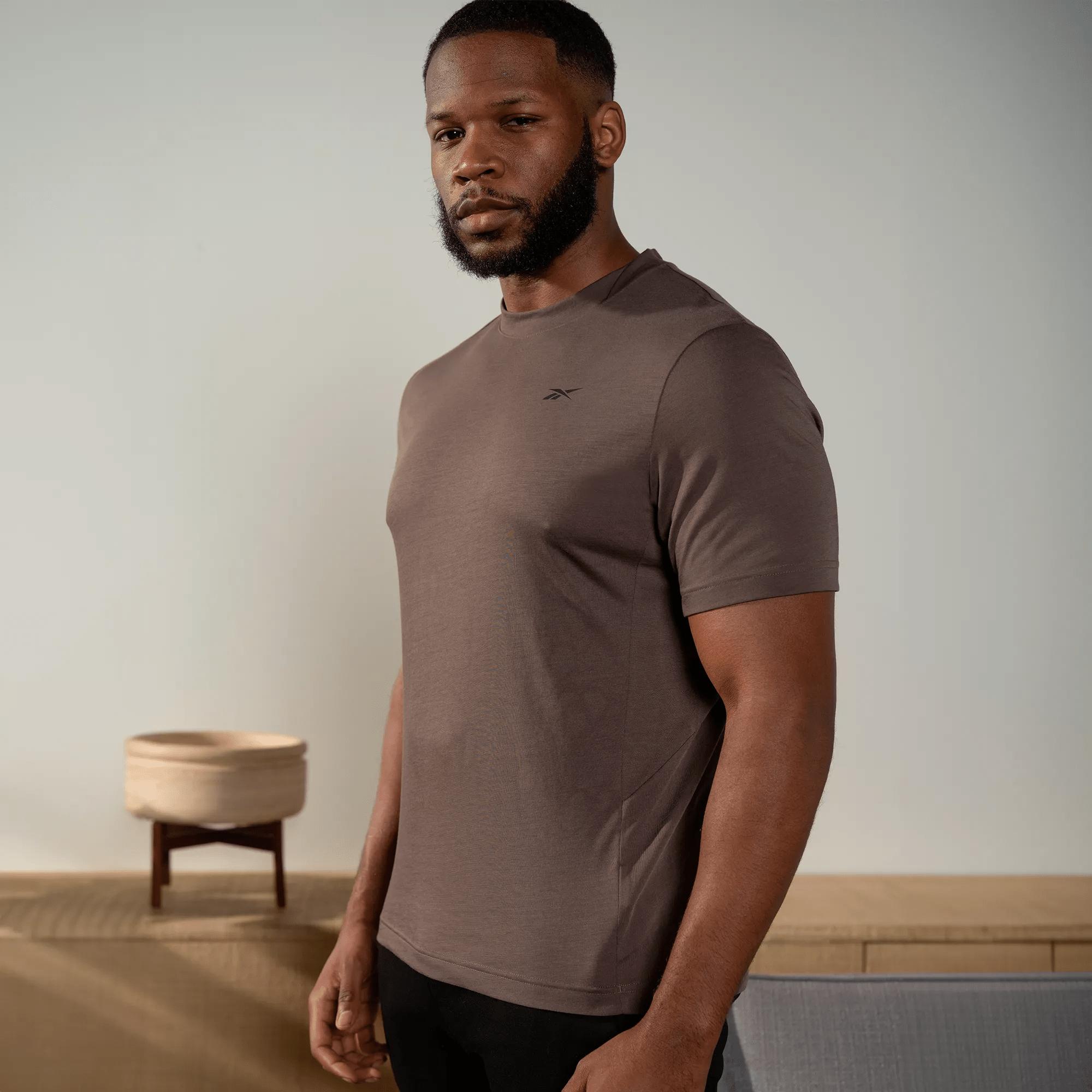 Men's Strength Athlete T-Shirt Male Product Image