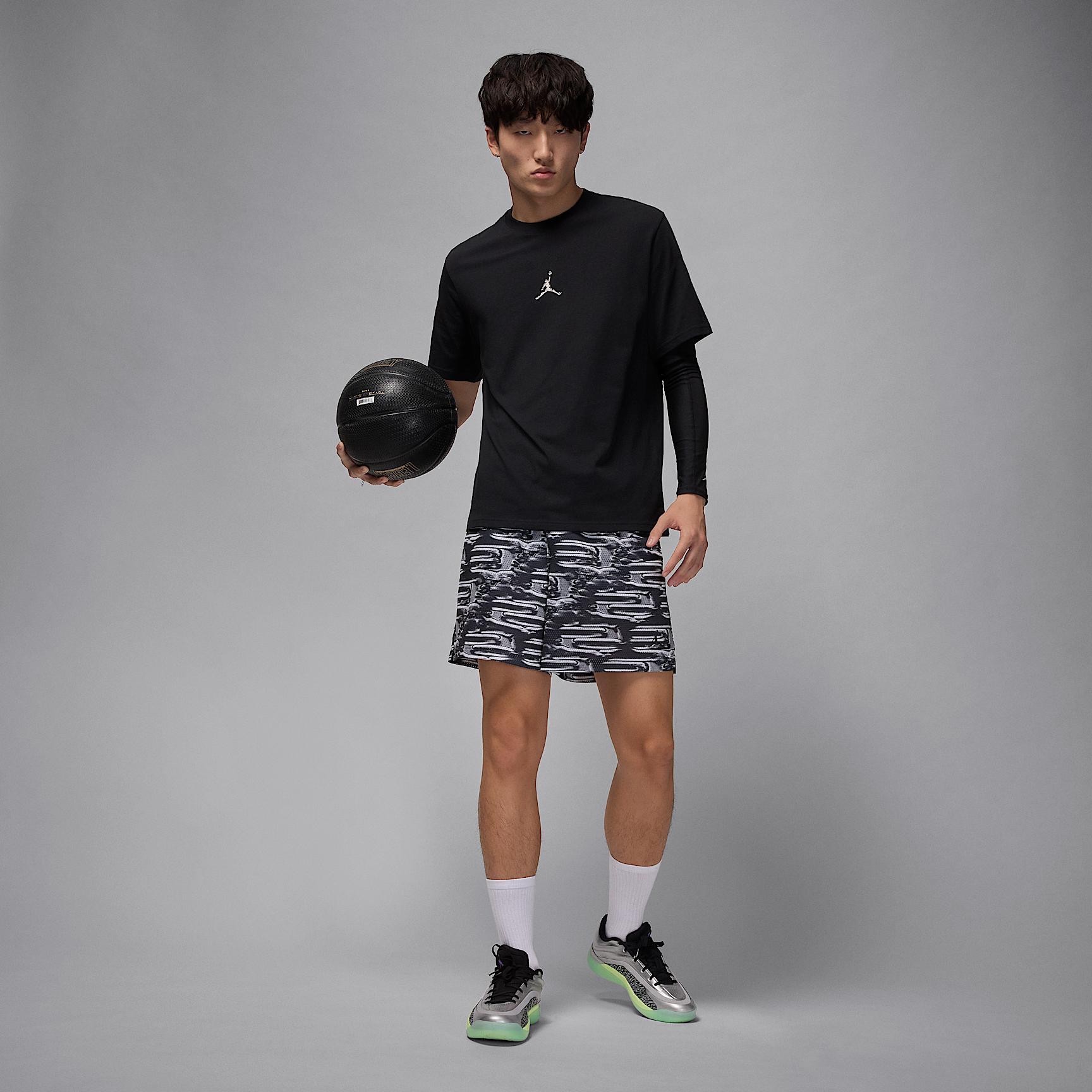 Mens Jordan Sport Dri-FIT T-Shirt | IB6761-100 Product Image