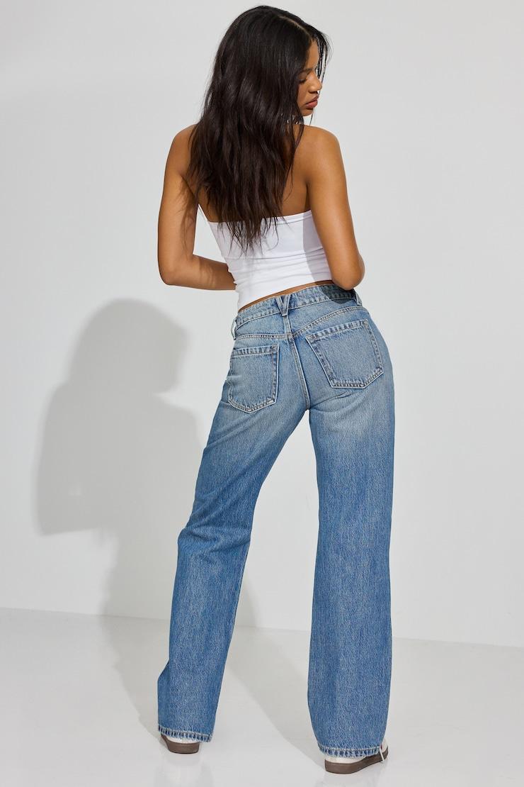 '90s Straight Jeans Product Image