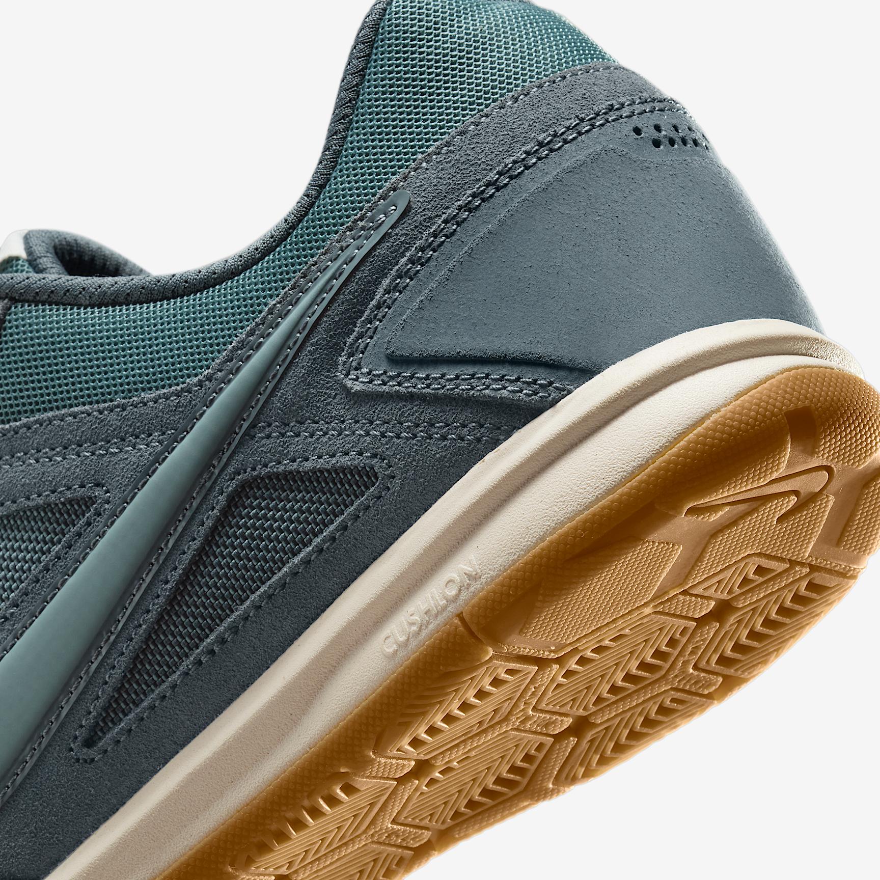 Nike Mens Gato Shoes | HQ6020-004 Product Image