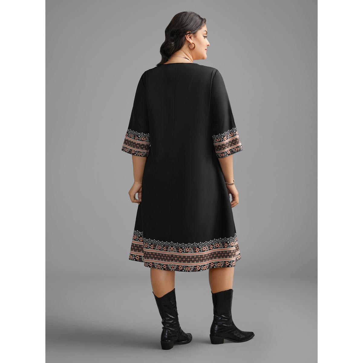 Plus Size Notched Collar Boho Print Pocket Dress BlackFlower Women Resort Non Notched collar Elbow-length sleeve Curvy BloomChic 22-24/3X Product Image