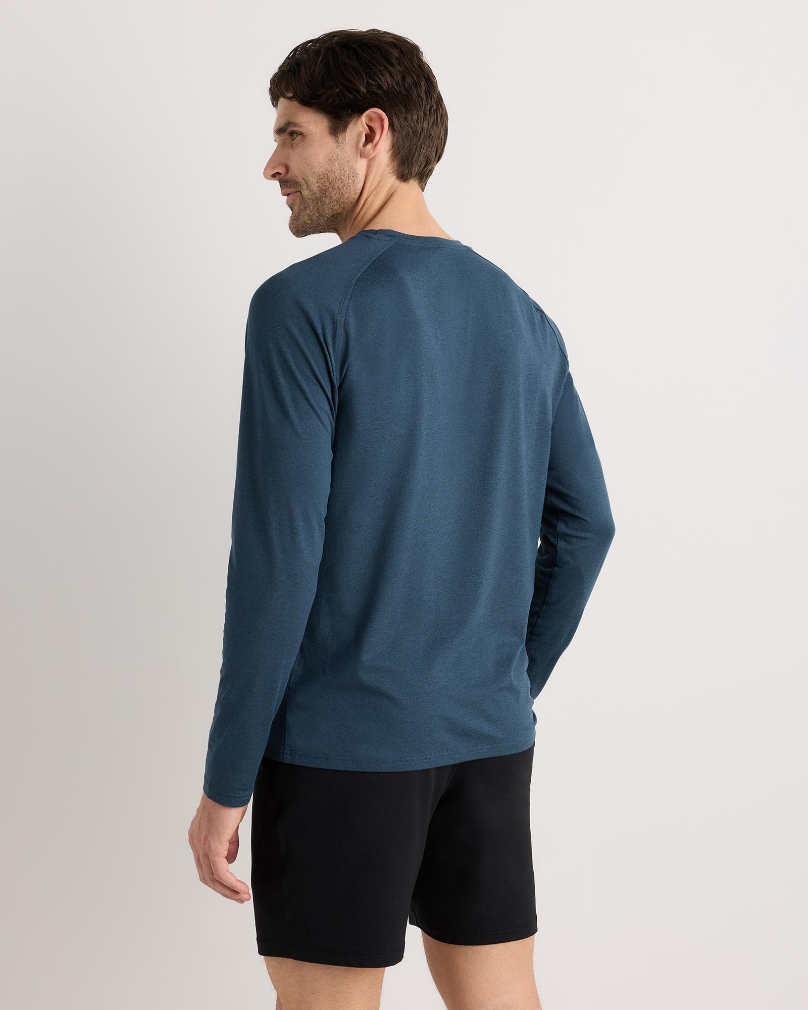 Quince | Men's Flowknit Breeze Performance Long Sleeve T-Shirt Size XS, 100% Polyester Product Image
