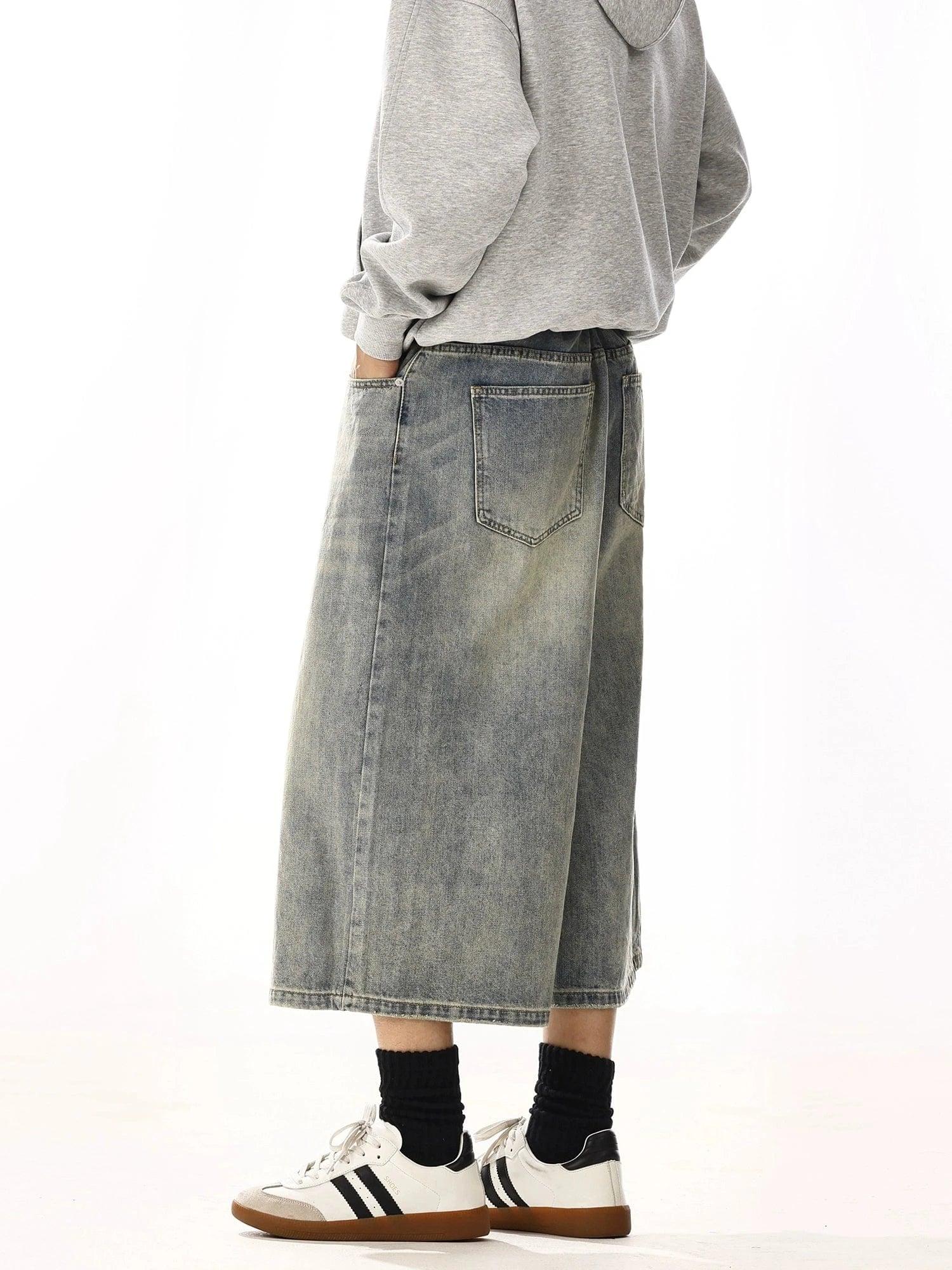 RT No. 13043 LONG DENIM SHORTS Product Image