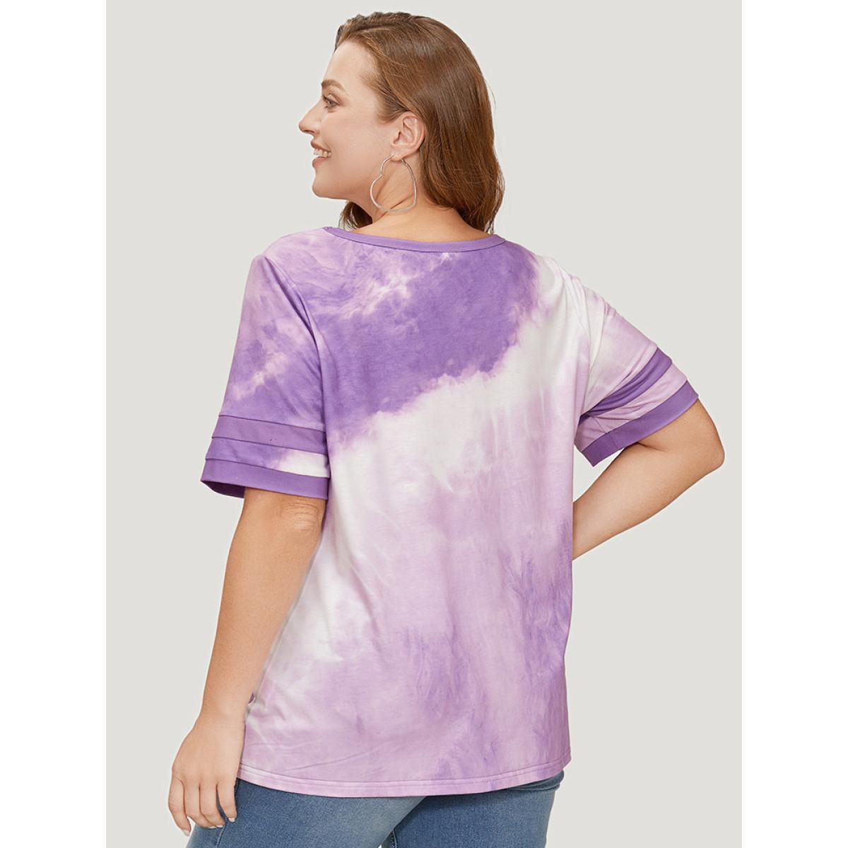 Plus Size Tie Dye V Neck Contrast Trim T-shirt Lilac Women Casual Contrast Tie Dye V-neck Dailywear T-shirts BloomChic 10/M Product Image