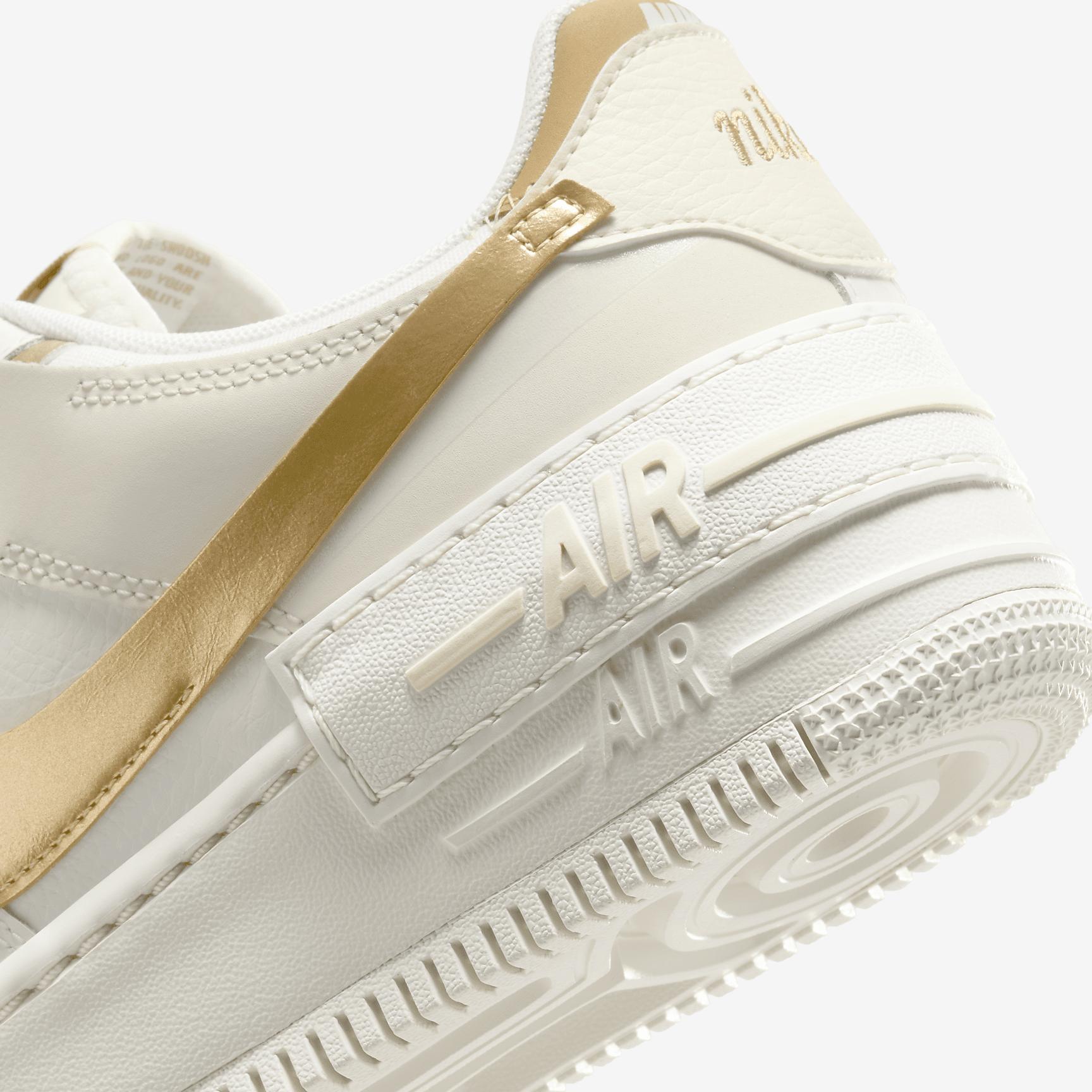 Nike Womens Air Force 1 Shadow Shoes | DZ1847-108 Product Image