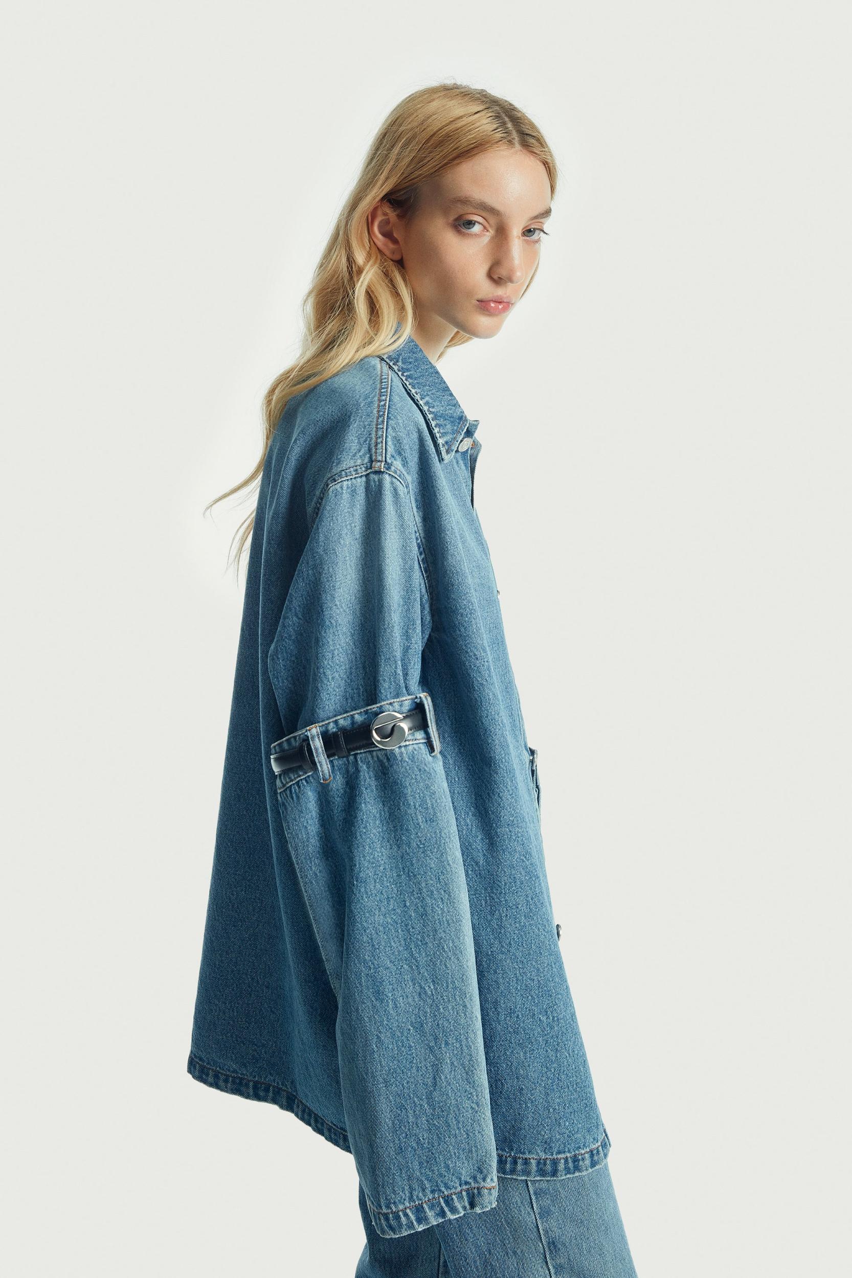 Open Elbow Jacket Product Image