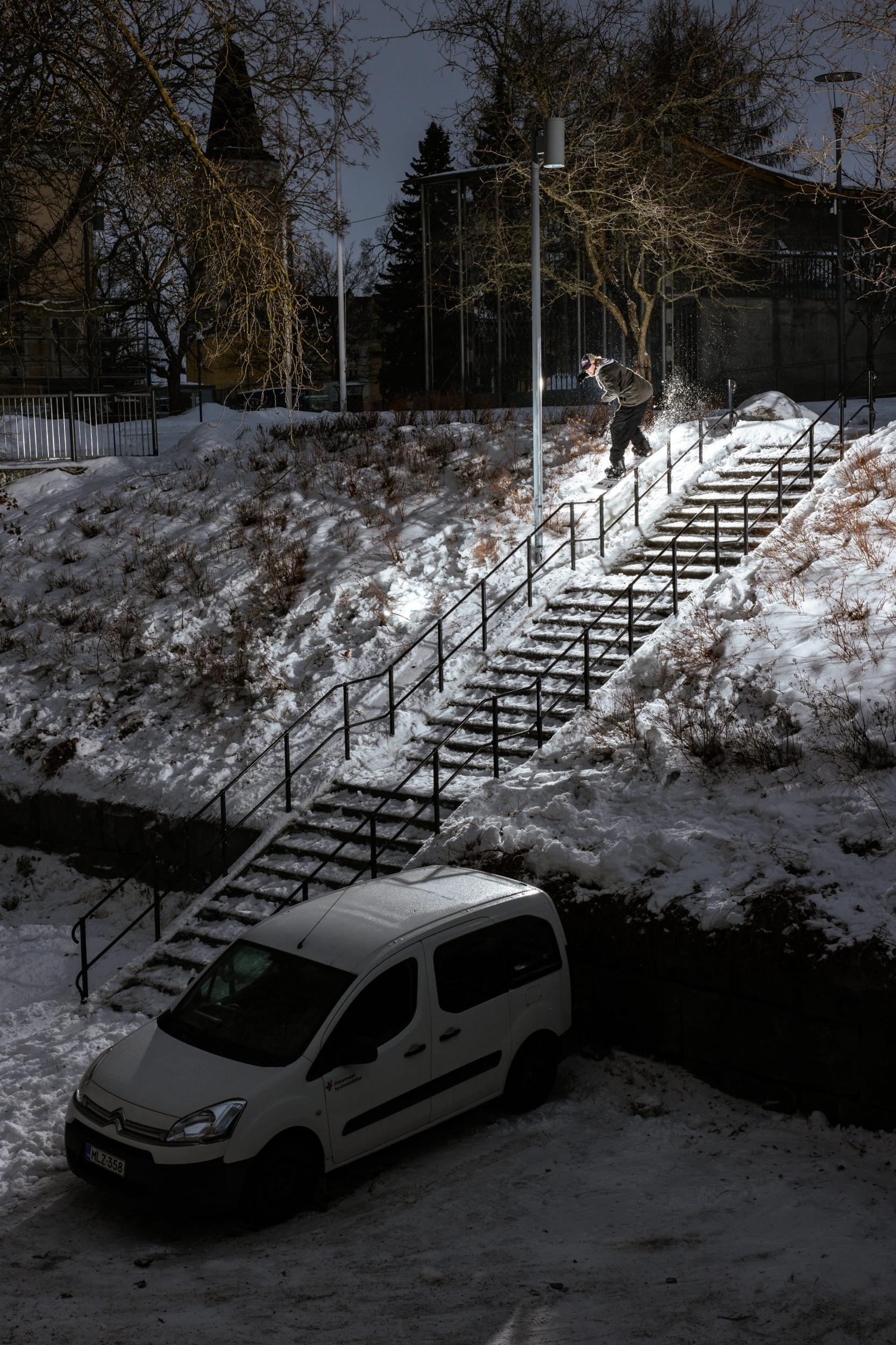 686 Men's Ghost 2.5L Anorak Male Product Image