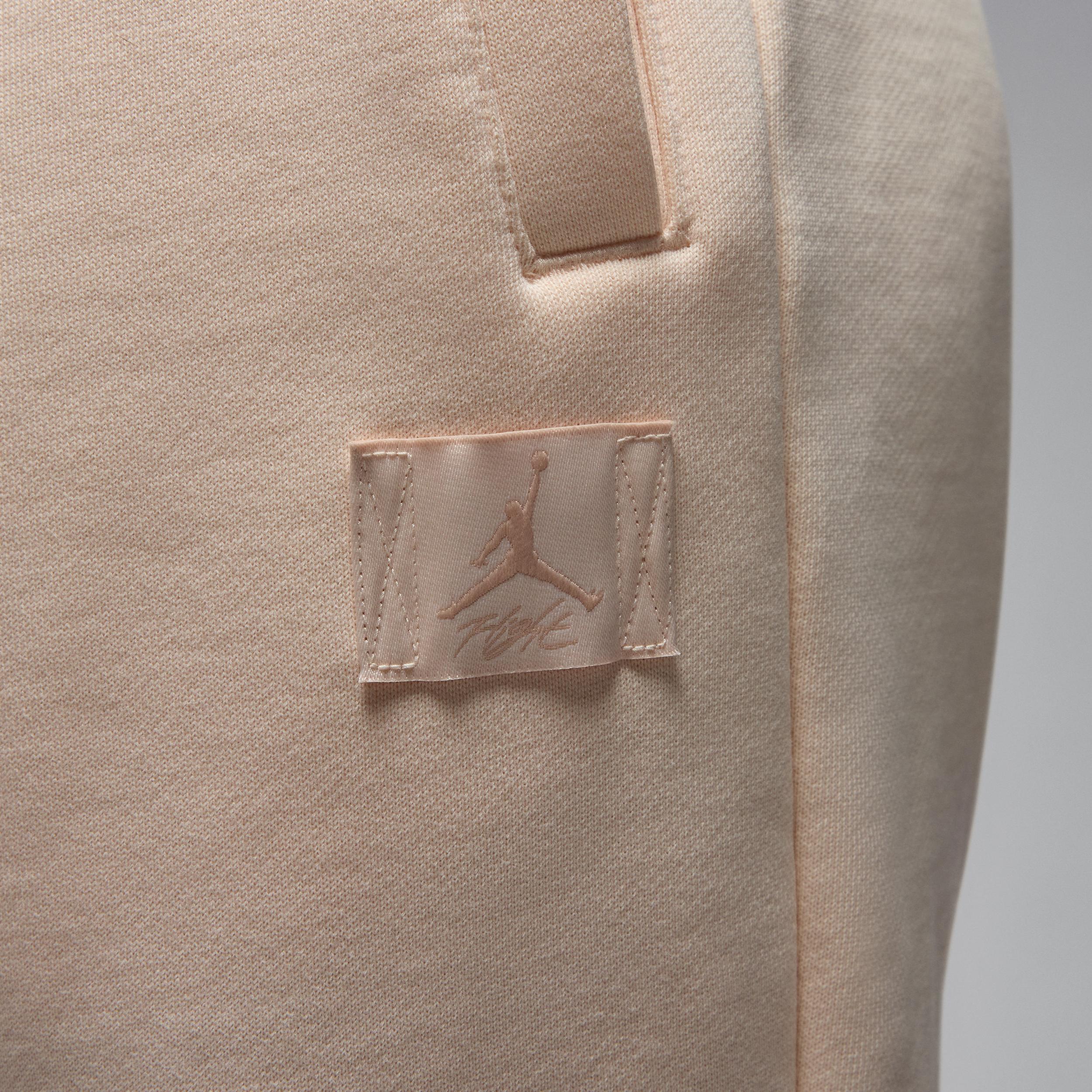 Women's Jordan Flight Fleece Pants Product Image