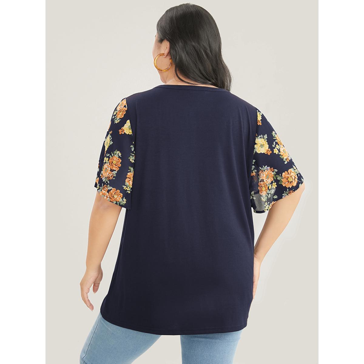 Plus Size Floral Mesh Patchwork Ruffle Sleeve T-shirt Midnight Women Elegant Patchwork Floral Round Neck Dailywear T-shirts BloomChic 26/4X Product Image