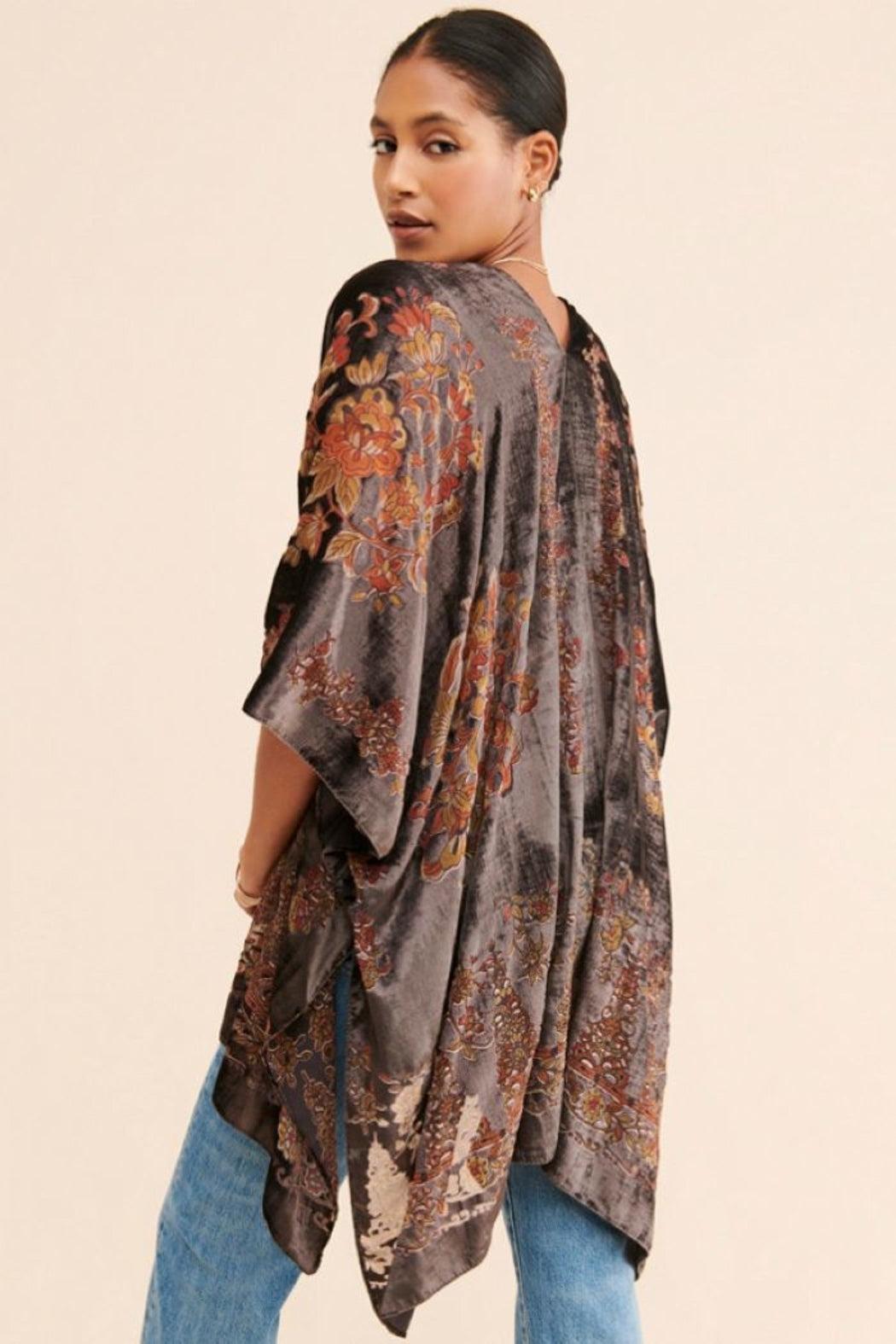 Claudette Burnout Velvet Kimono Product Image