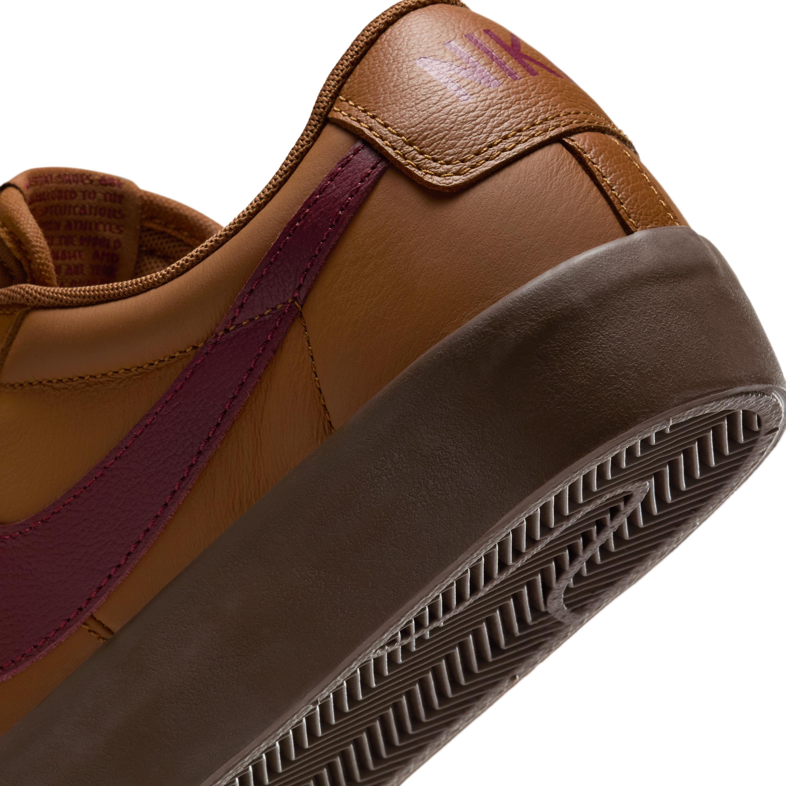 Mens Nike SB Blazer Low Pro GT Shoes | DV1226-200 Product Image