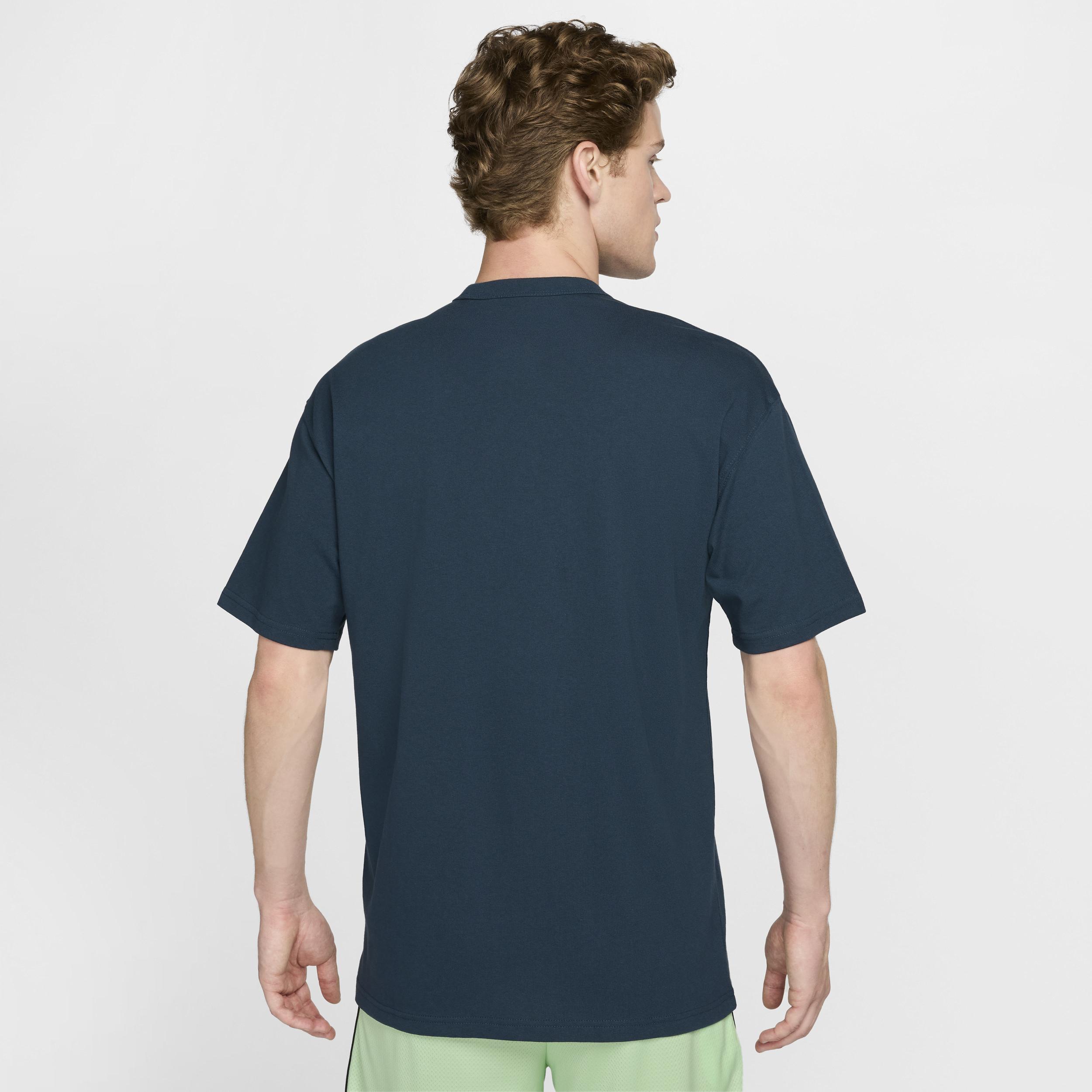 LeBron Men's Max90 Basketball T-Shirt Product Image