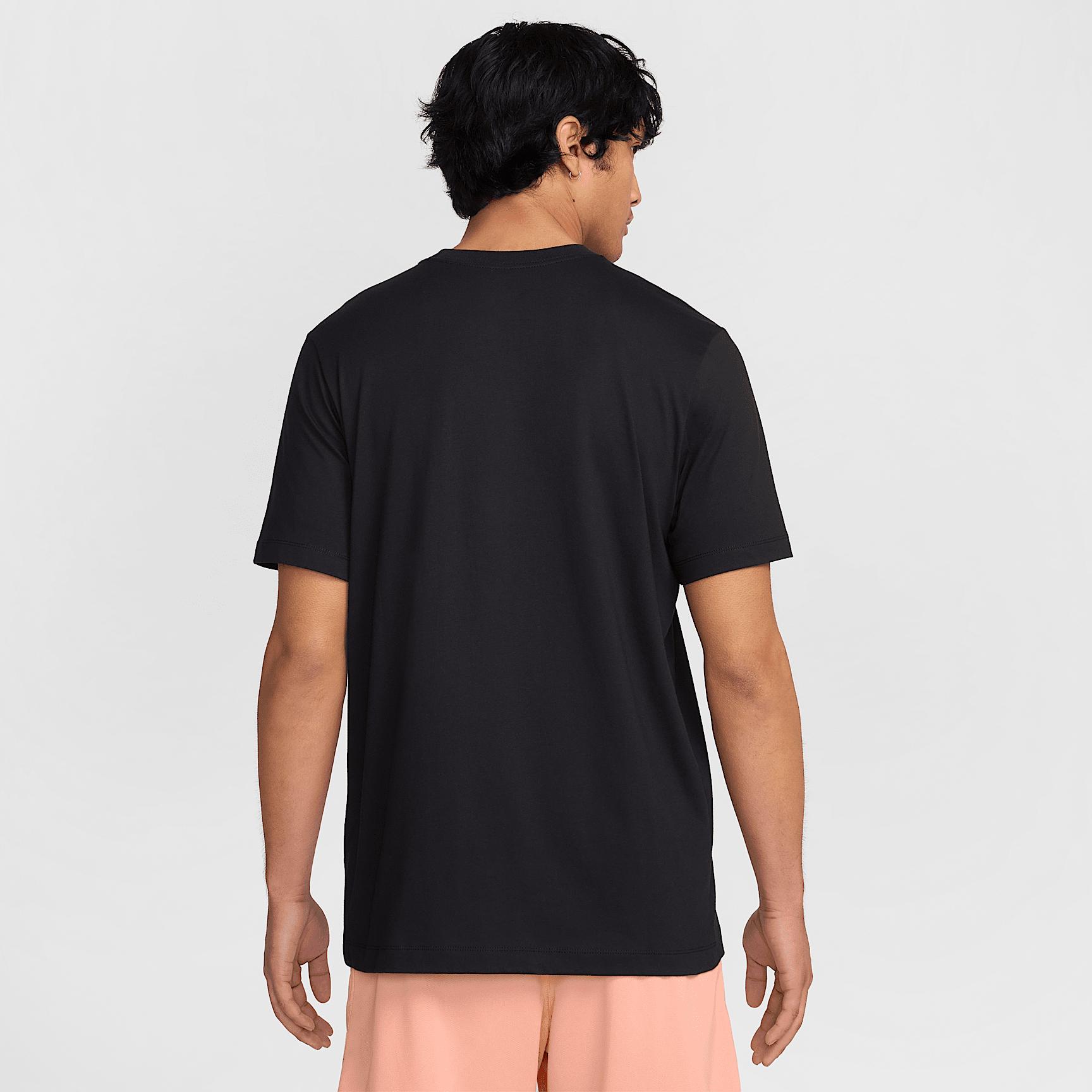Nike Men's Fitness T-Shirt Product Image