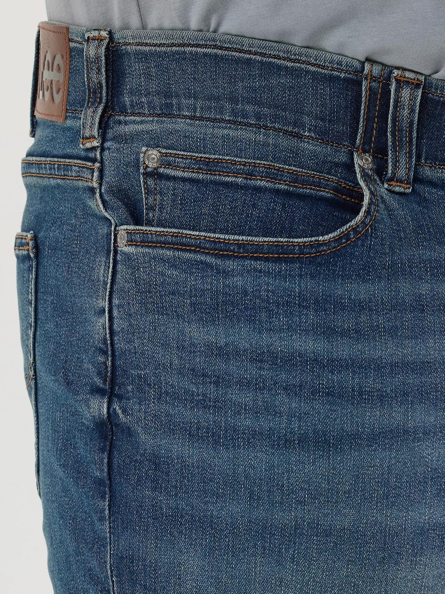Men's Extreme Motion Relaxed Jean (Big & Tall) | Men's Jeans | Lee® Product Image