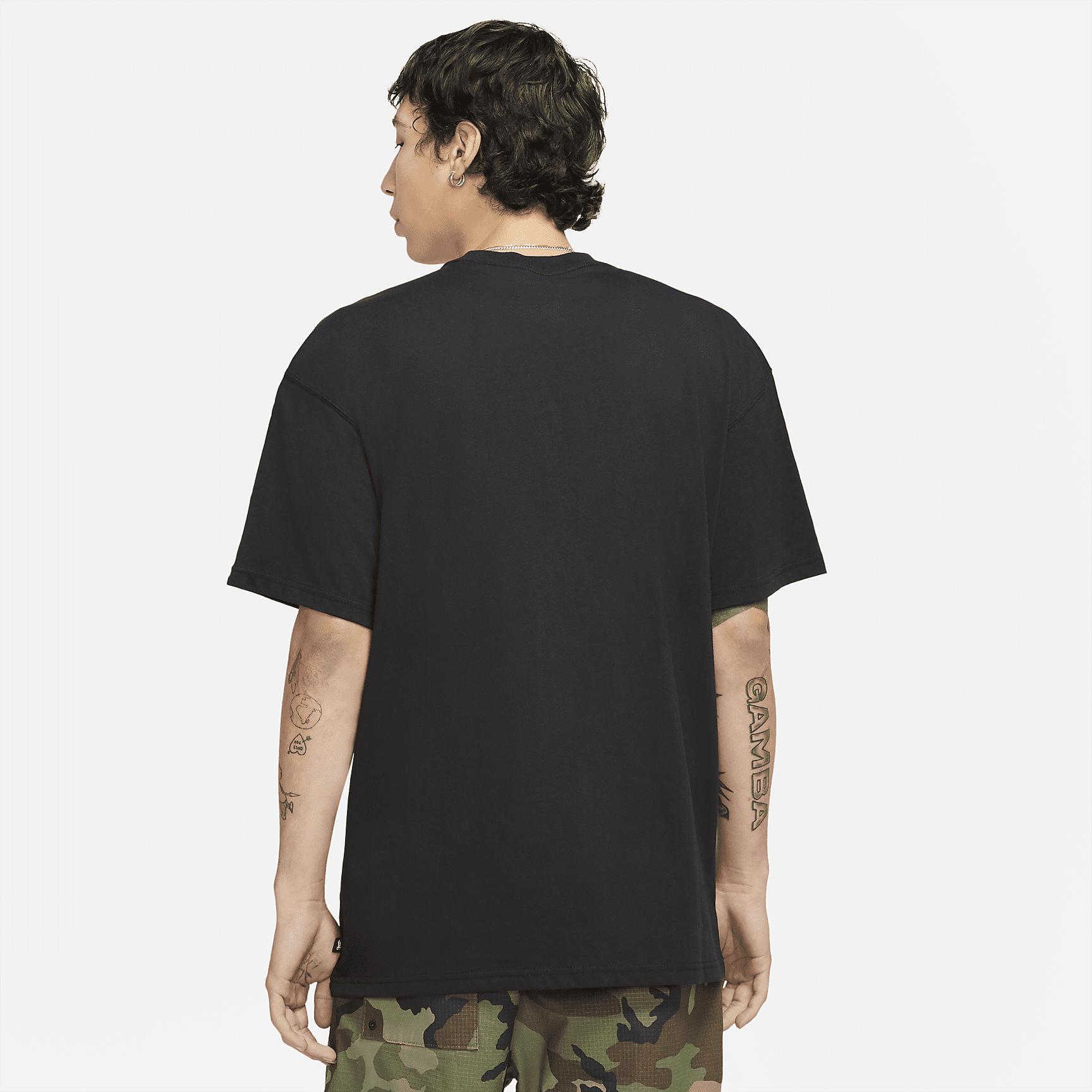 Mens Nike SB Logo Skate T-Shirt | DC7817-010 Product Image