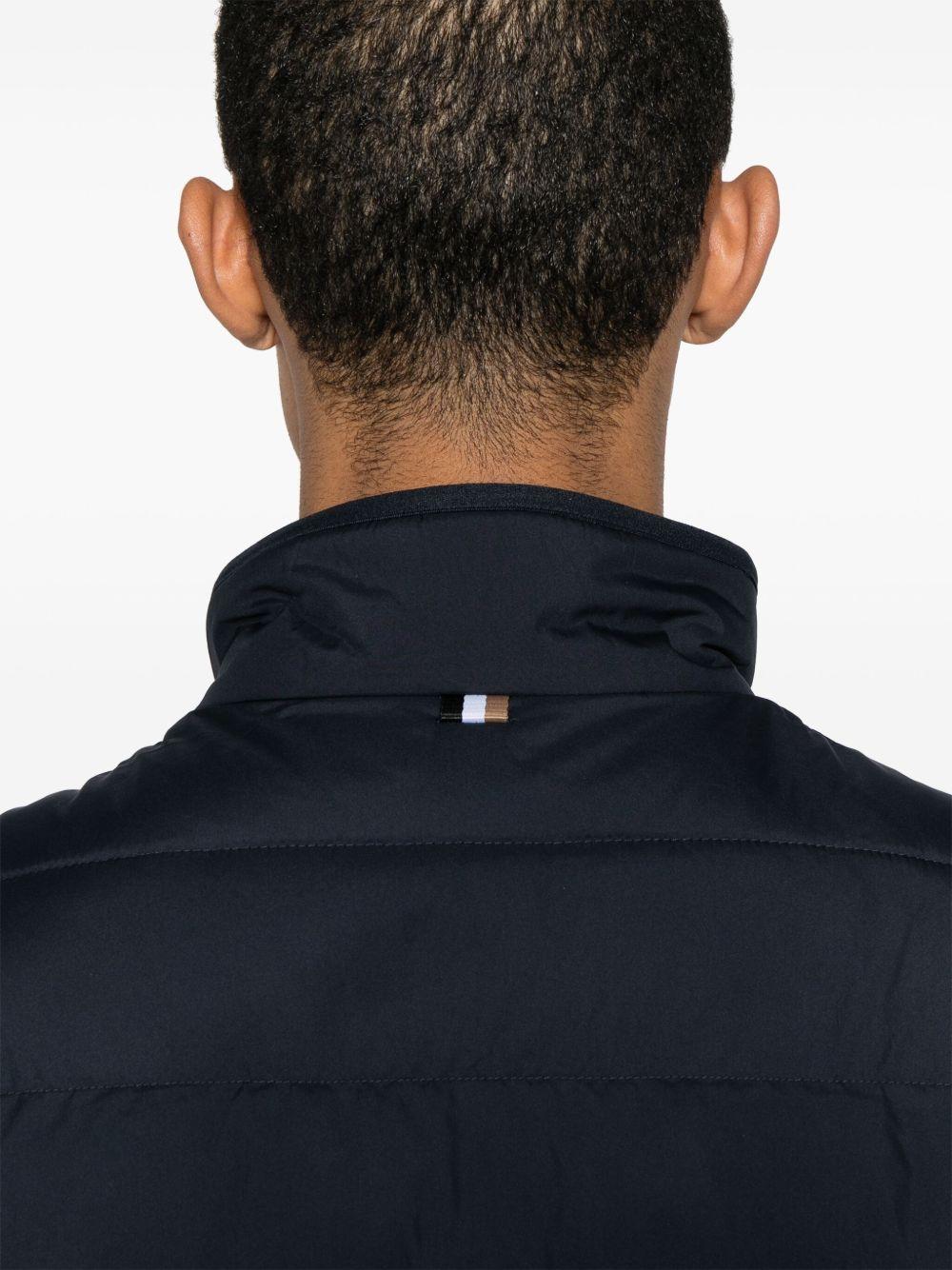 logo water-repllent gilet Product Image