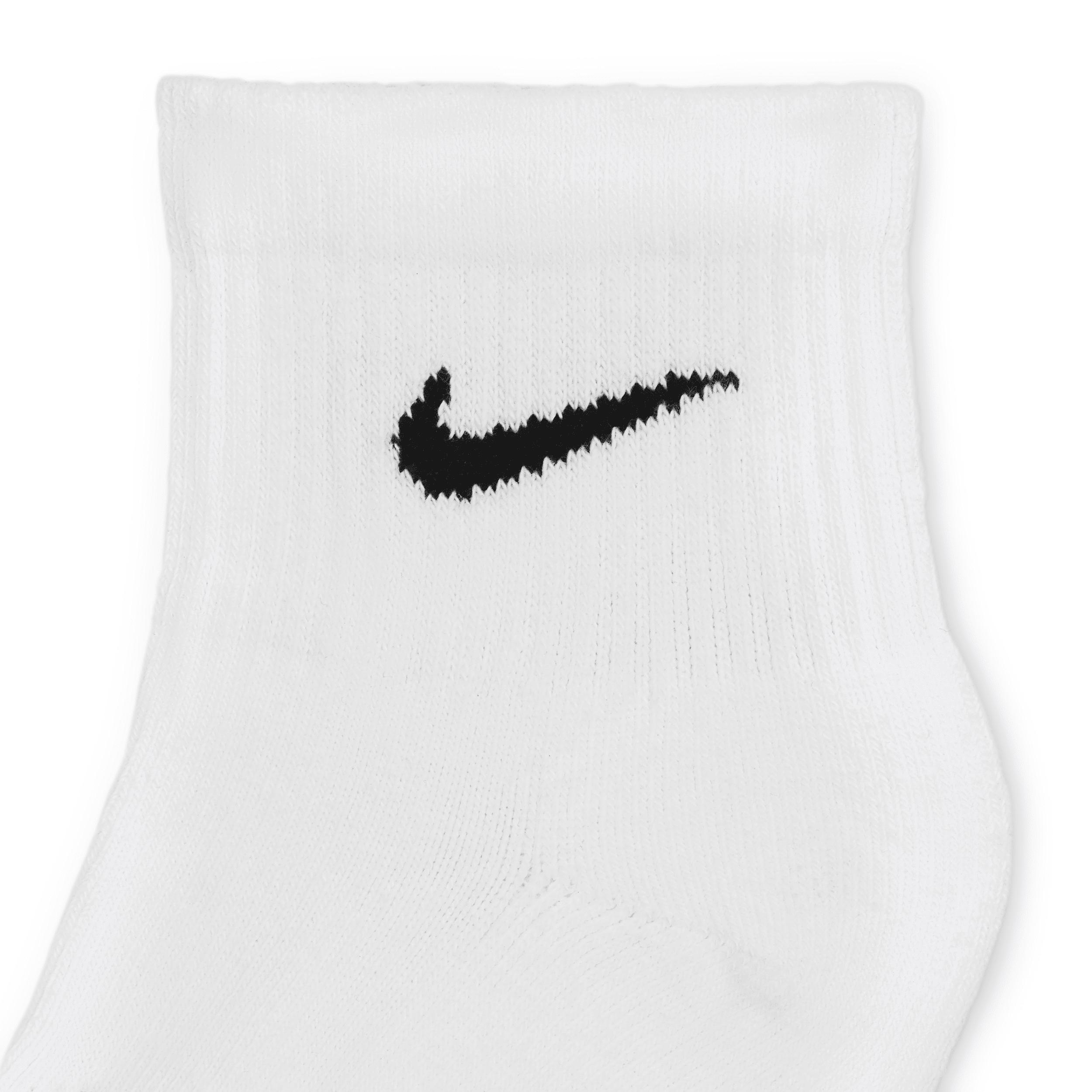 Nike Mens Everyday Plus Cushioned Training Ankle Socks (3 Pairs) | SX6890-965 Product Image
