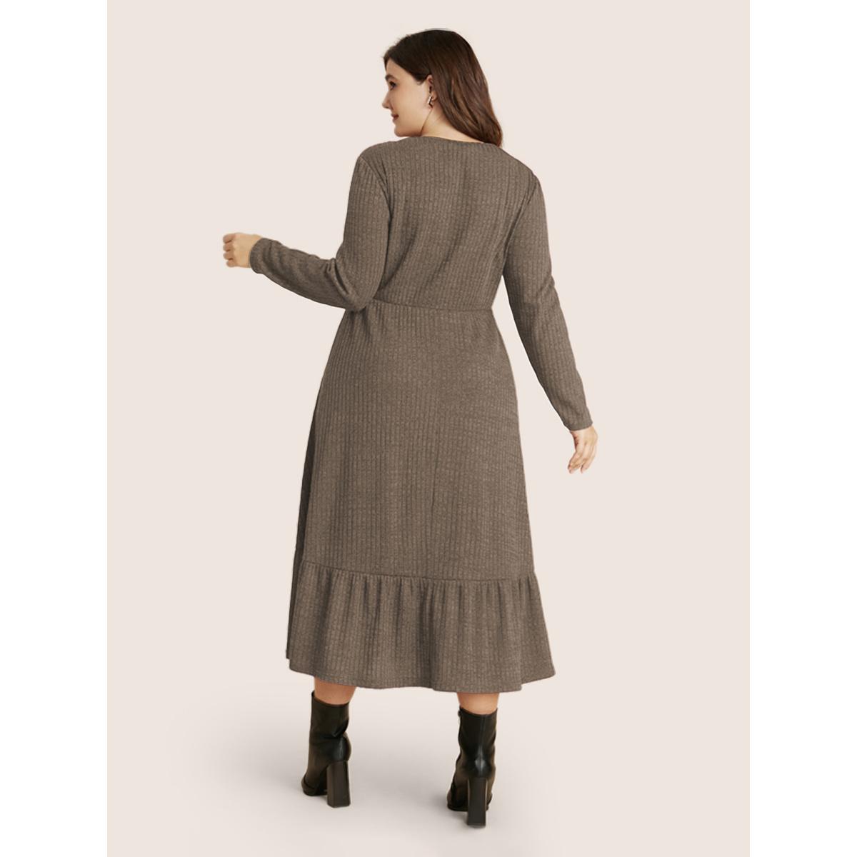 Plus Size Solid Pocket Rib Knit Ruffle Hem Dress Without Belt Bronze Women Basics Non Round Neck Long Sleeve Curvy Midi Dress BloomChic 14-16/1X Product Image