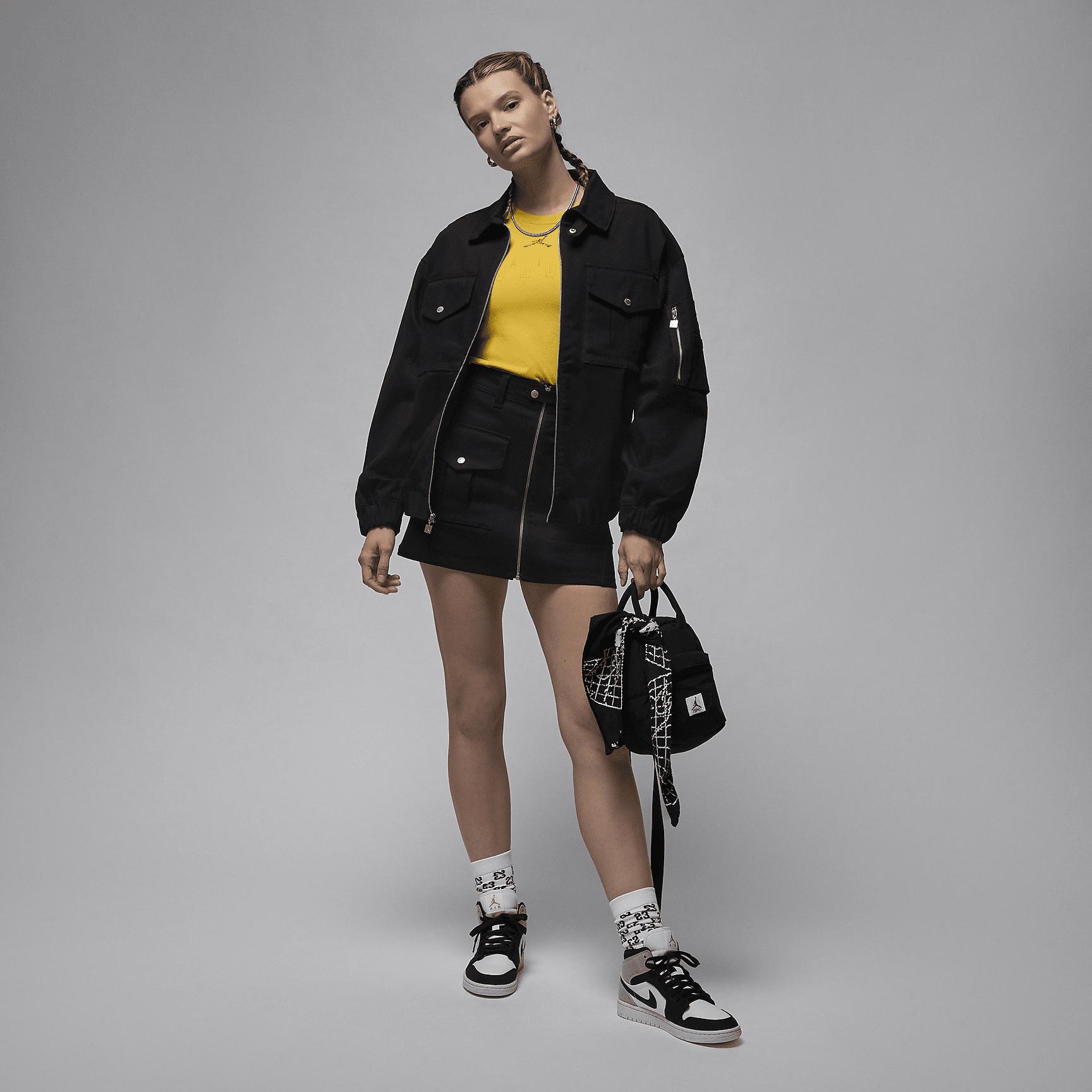 Jordan Essential Women's Slim Tee Product Image