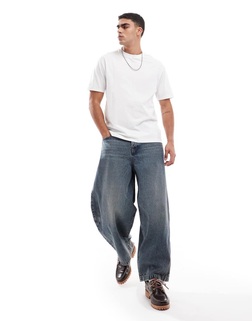 ASOS DESIGN essential relaxed t-shirt in white | ASOS Product Image