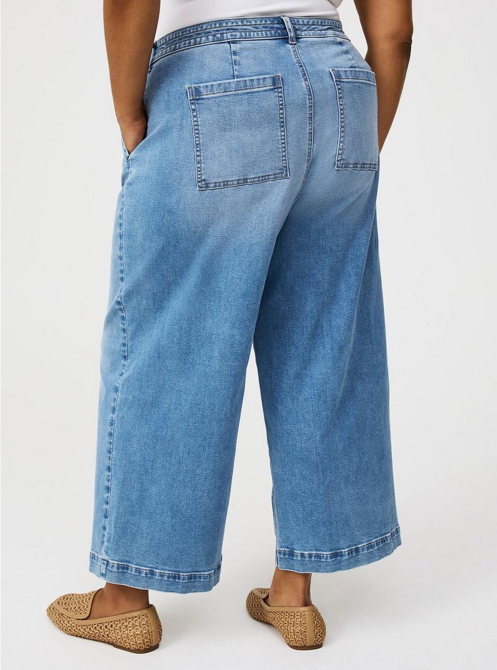High-Rise Wide Leg Ankle Crop Jean Product Image