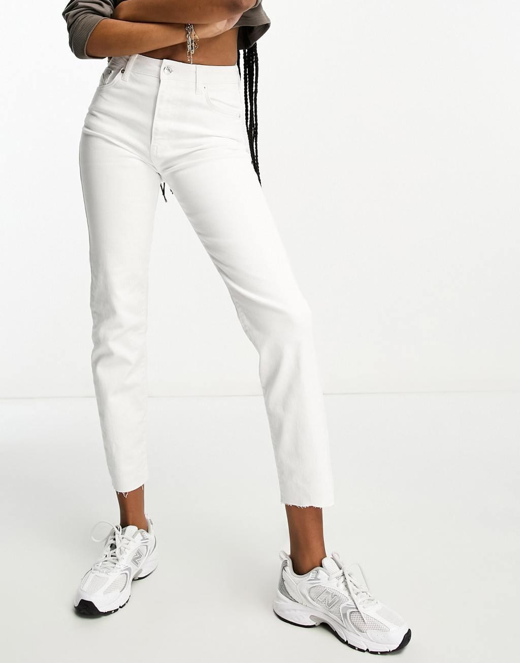 Stradivarius Tall slim mom jean with stretch Product Image