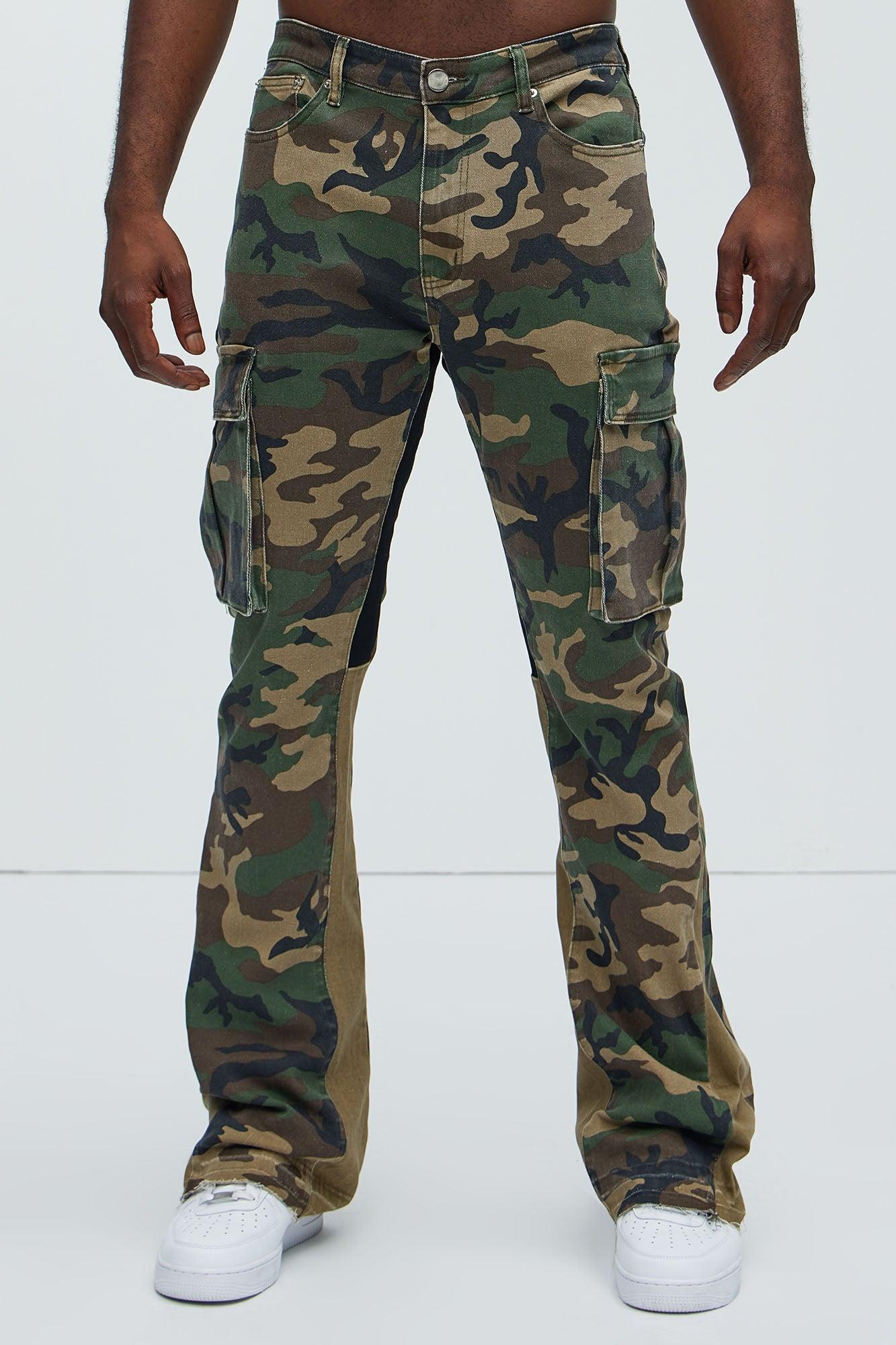 Commando Cargo Twill Flared Pants - Camouflage Product Image