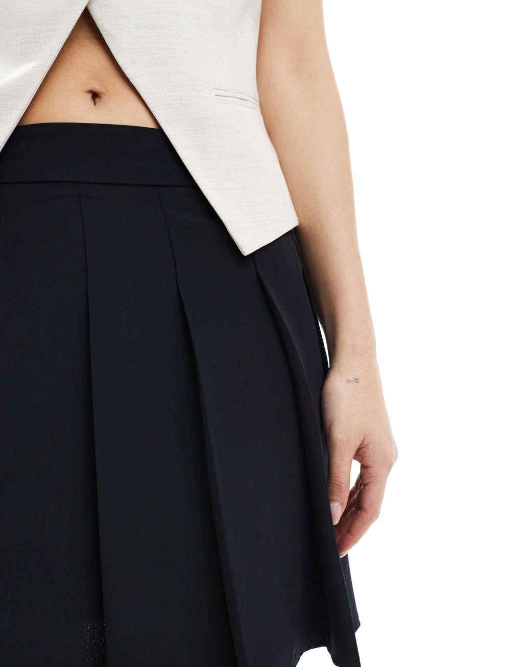 Pieces pleated mini skirt in black Product Image
