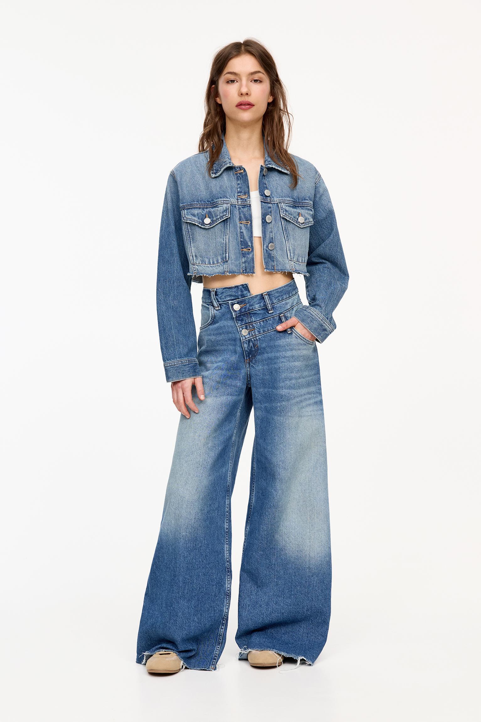 Cropped denim jacket Product Image