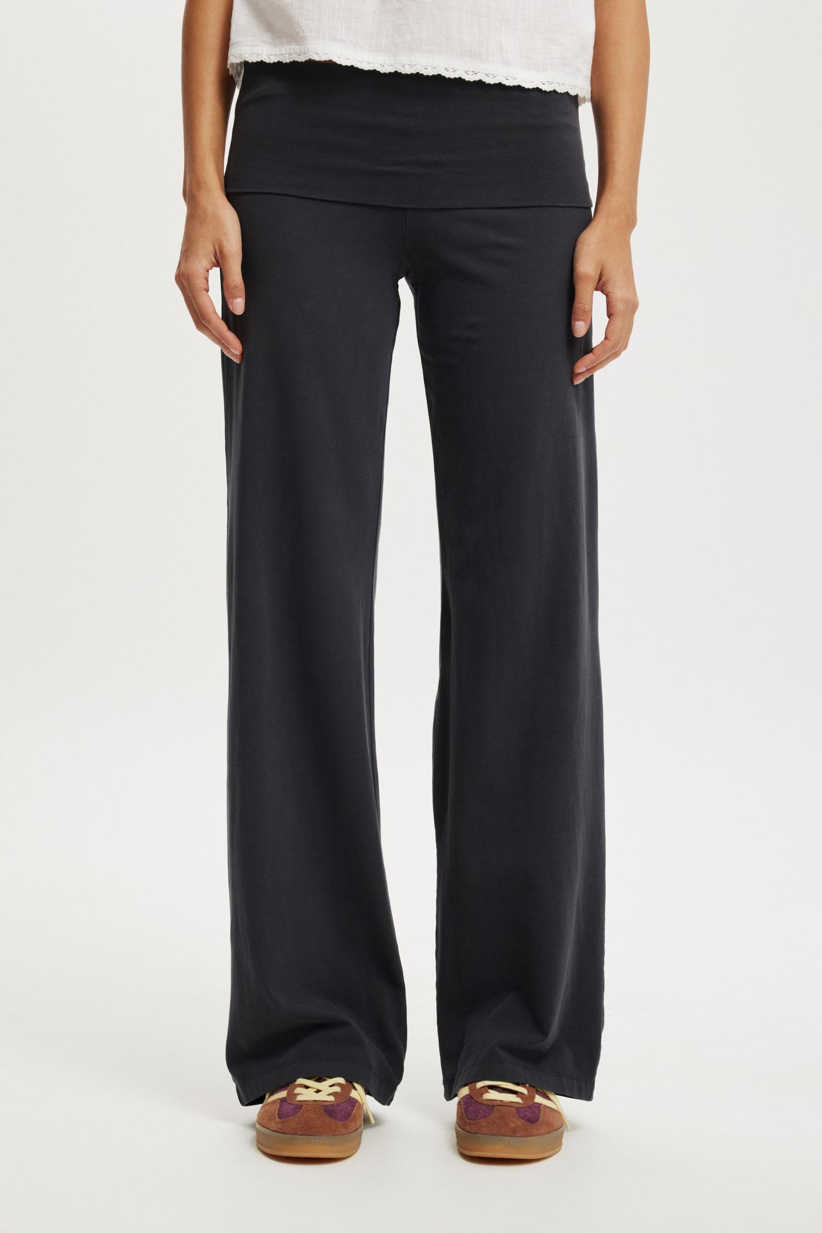 Bella Straight Leg Pant Product Image