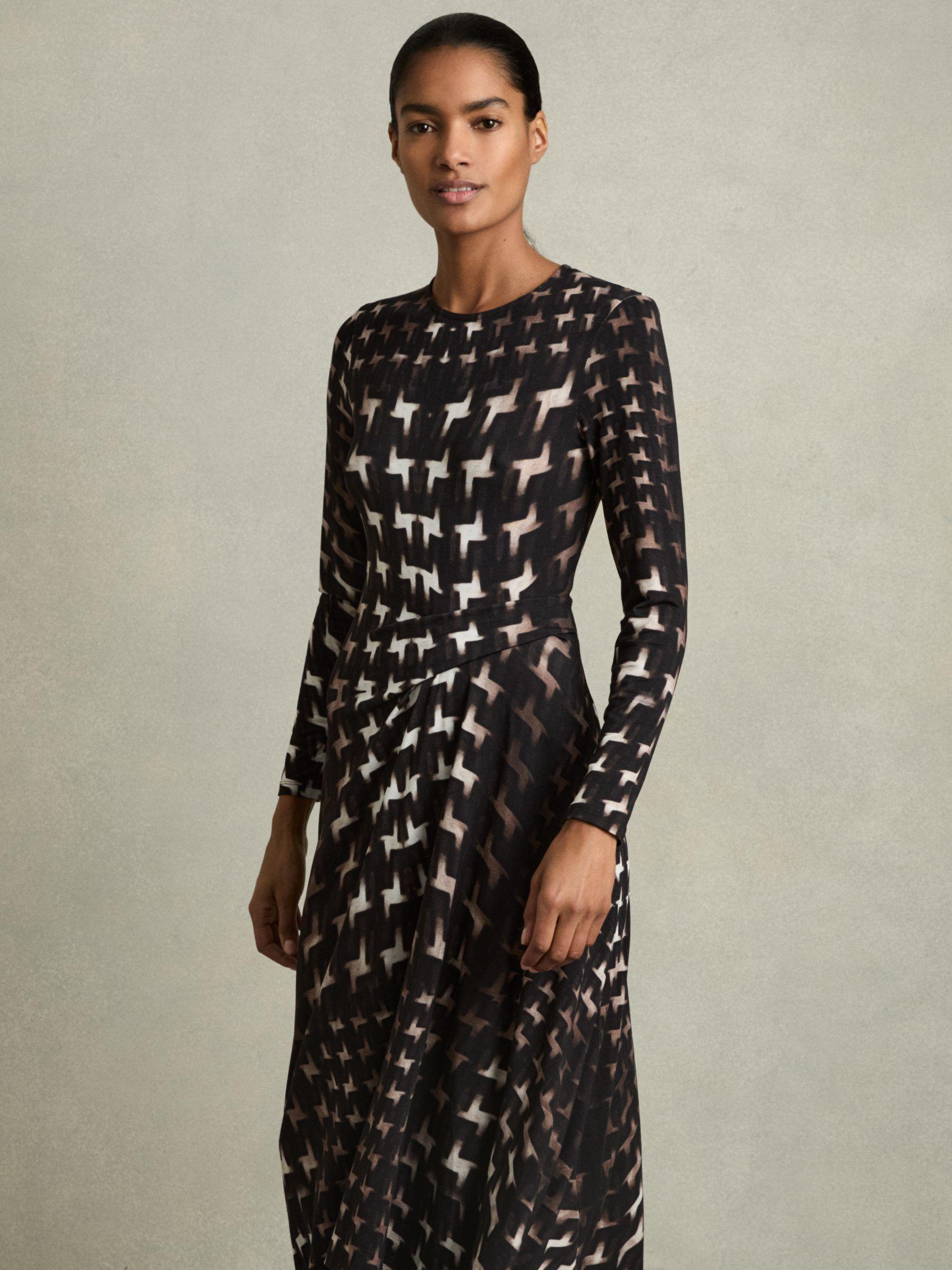 Houndstooth-Print Ruched Midi Dress in Black Product Image