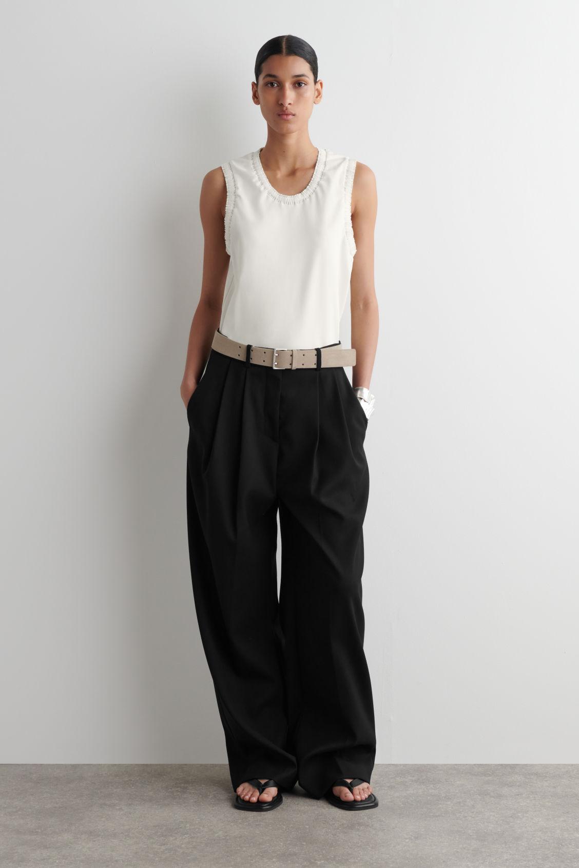 GATHERED COTTON TANK TOP Product Image