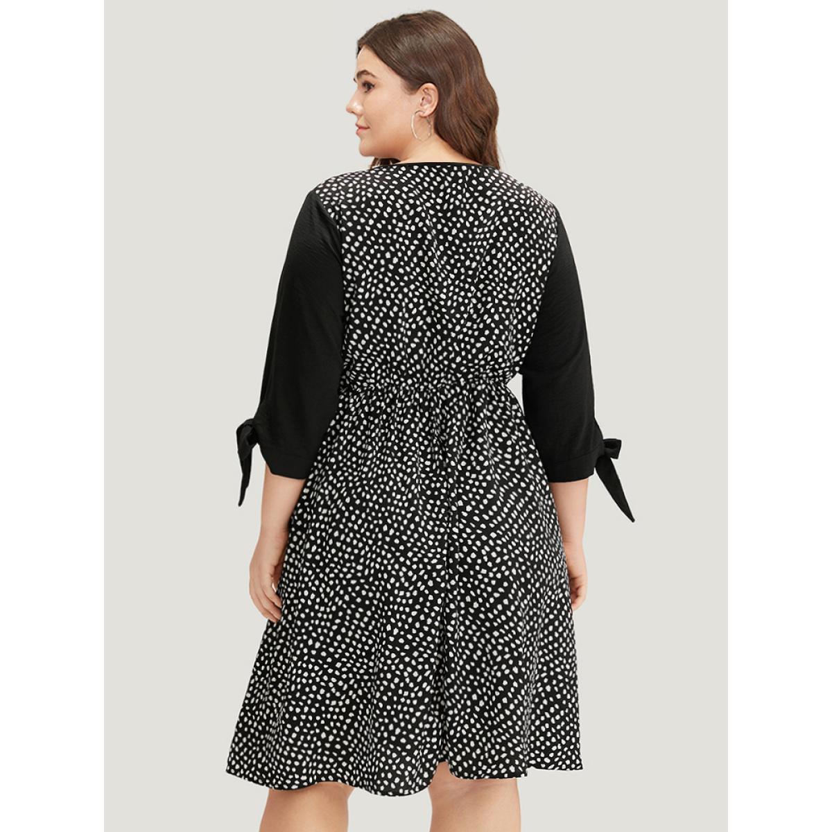 Plus Size Geometric Graphic Patchwork Knot Cuffs Dress Black Women Office Cross straps Round Neck Elbow-length sleeve Curvy Midi Dress BloomChic 26/4X Product Image