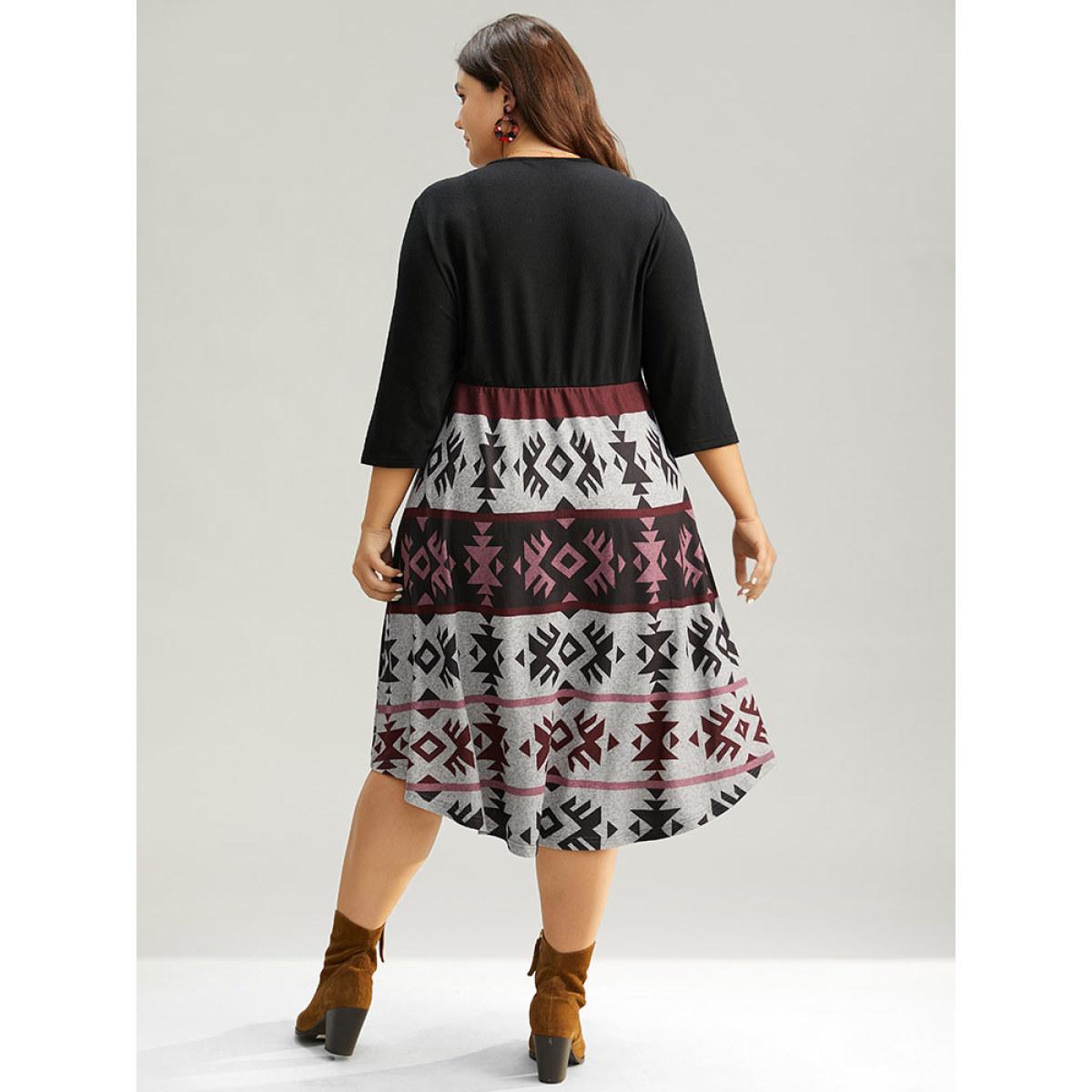Plus Size Christmas Geometric Contrast Curved Hem Dress Black Women Casual Printed Round Neck Elbow-length sleeve Curvy Midi Dress BloomChic 14-16/1X Product Image