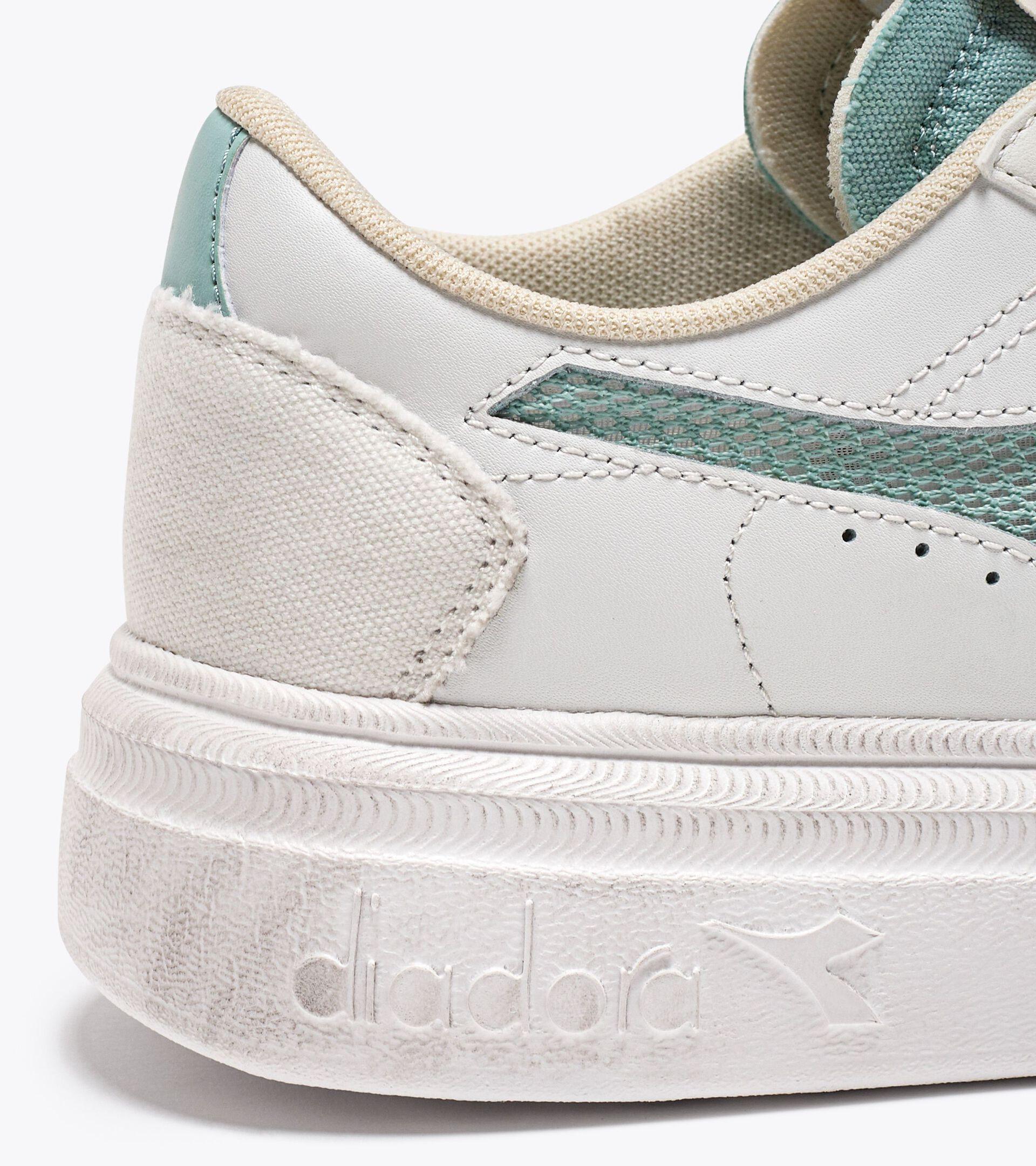 MAGIC BOLD MESH LOGO WN Product Image