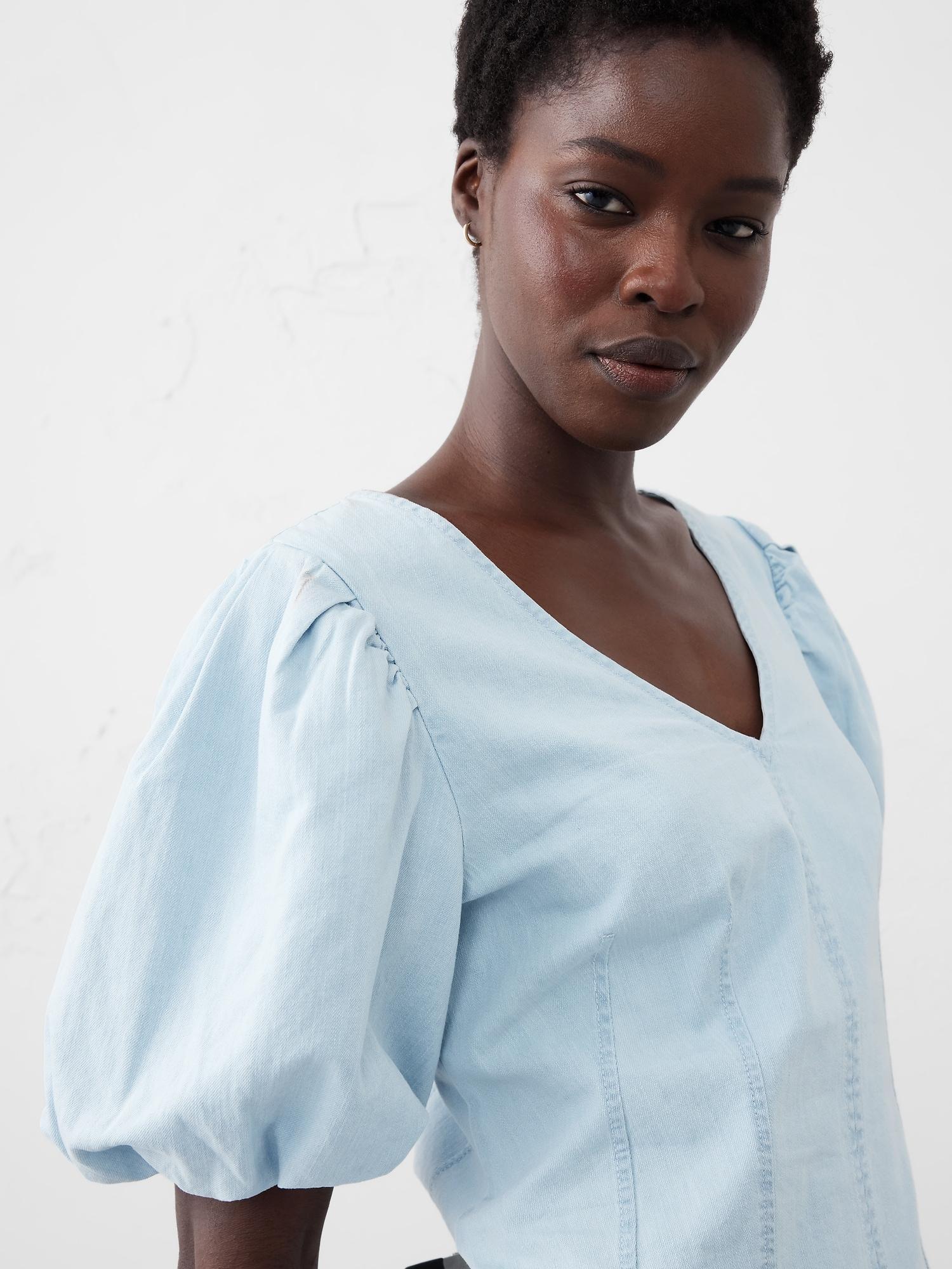 Bubble-Sleeve Seamed Top Product Image