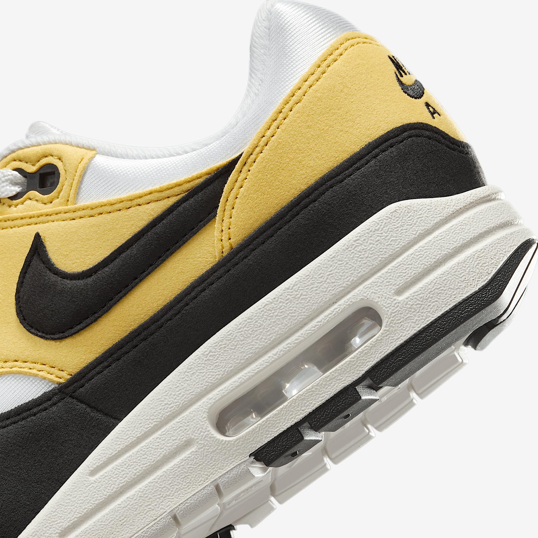 Nike Womens Air Max 1 7 Textile Shoes | HF1194-700 Product Image