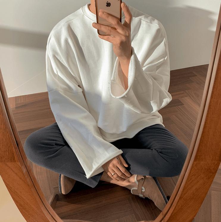 RT No. 327 OVERSIZE SWEATER Product Image