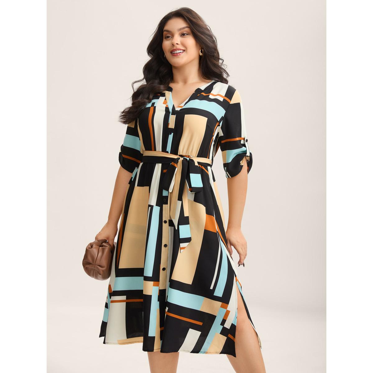 Plus Size Geometric Print Stretchy Waist Belted Midi Dress Emerald Women Flat collar with V-notch Short sleeve Curvy BloomChic 26/4X Product Image