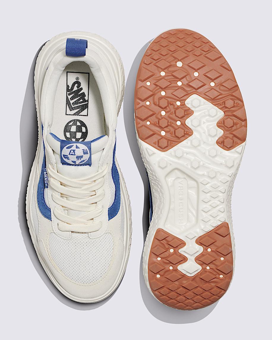 UltraRange Neo VR3 Shoe in White / Blue| Vans US Product Image
