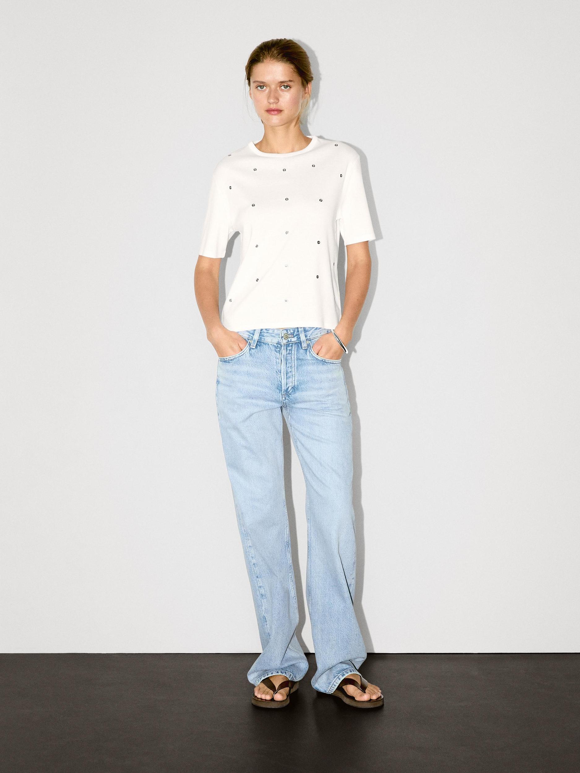 Oversized T-shirt with eyelets Product Image