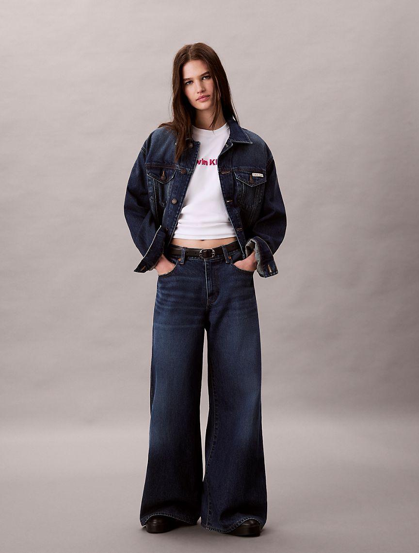 Embroidered Logo Graphic Classic T-Shirt Product Image