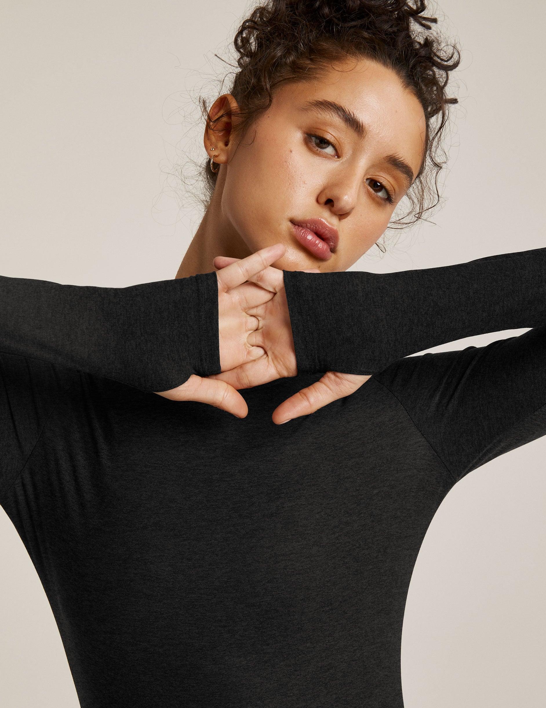 Featherweight Classic Crew Pullover Product Image