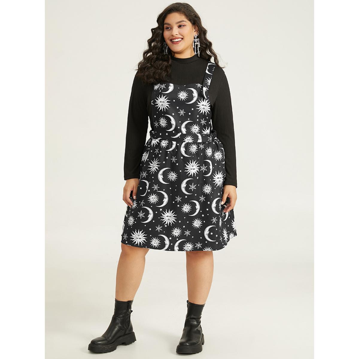 Plus Size Halloween Moon & Star Print Pocket Spaghetti Strap Dress Black Women Casual Adjustable Straps Spaghetti Strap Sleeveless Curvy Knee Dress BloomChic 30/6X Product Image