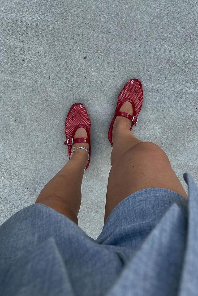 Wide High Waist Shorts Product Image