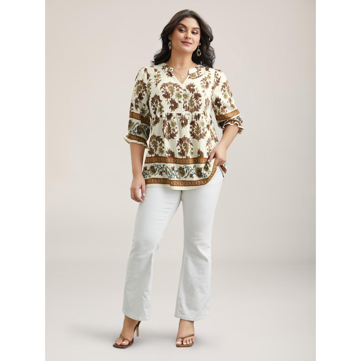 Plus Size Ivory Floral Print Notched Collar Shirt Women Elegant Elbow-length sleeve Notched collar Everyday Blouses BloomChic 12/L Product Image